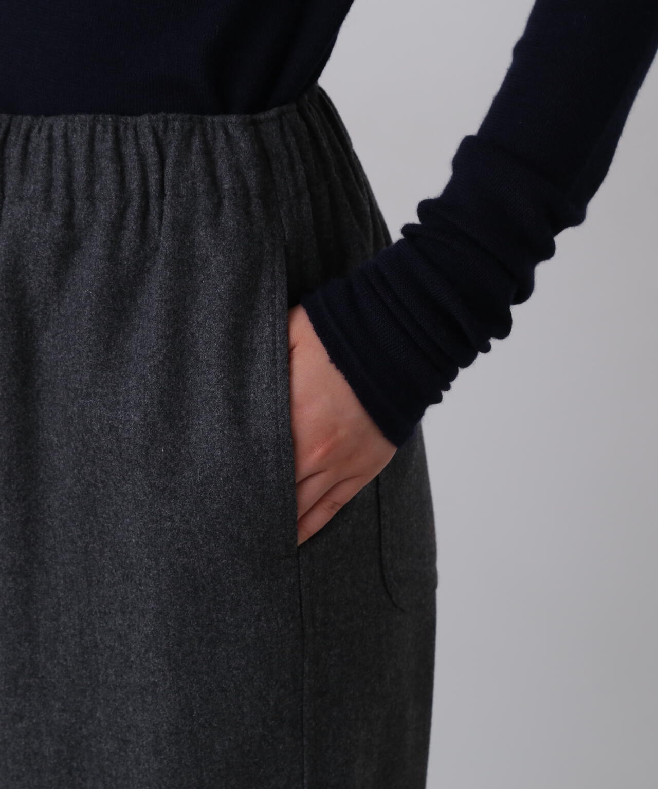 YLEVE / SUPER120's WOOL FLANNEL EASY TROUSERS