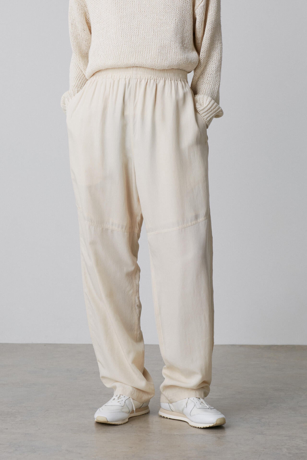 YLEVE / VISCOSE COTTON PAINTER TROUSERS