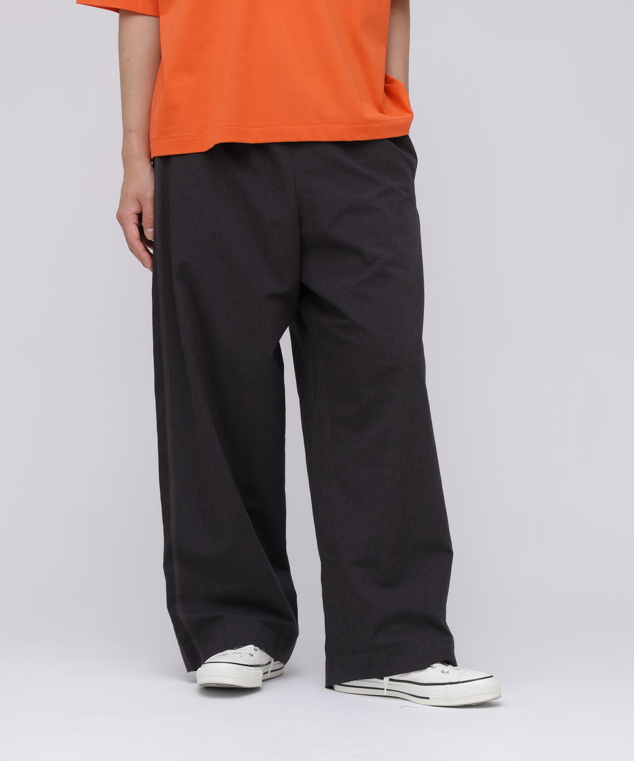 YLEVE / DOBBY STRIPE CHAMBRAY EASY TROUSERS