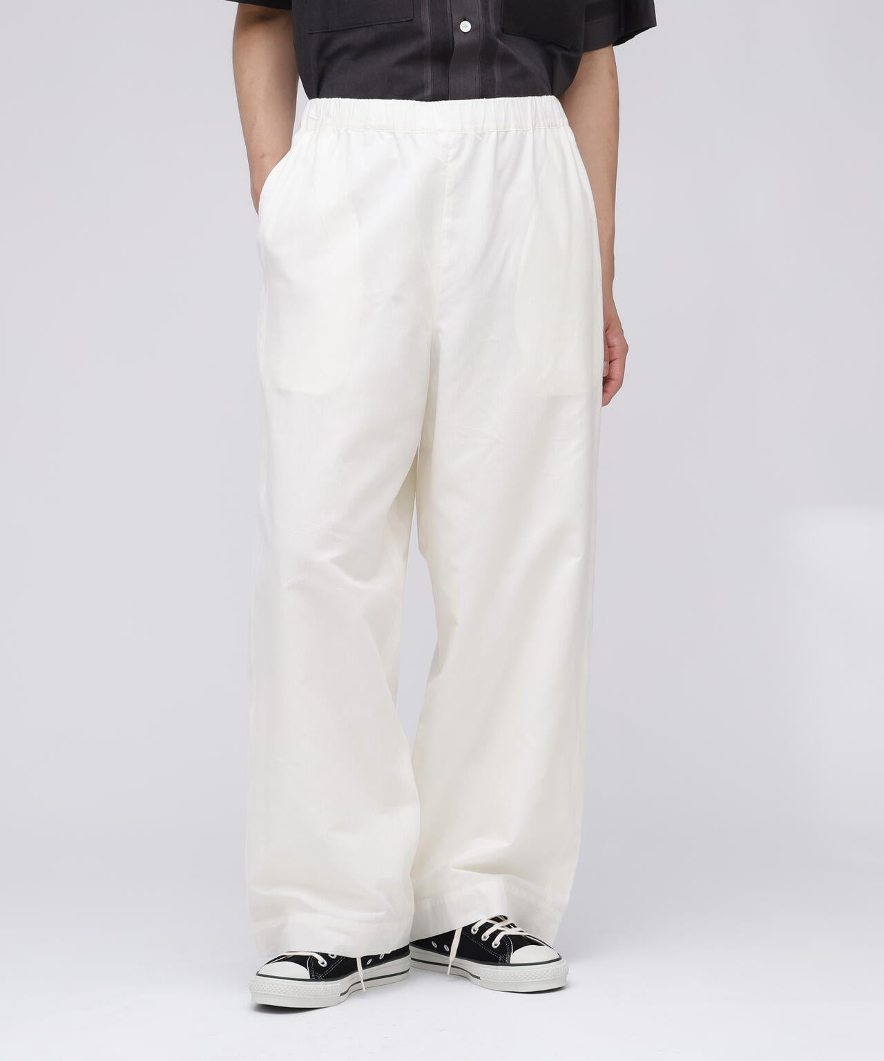 YLEVE / DOBBY STRIPE CHAMBRAY EASY TROUSERS