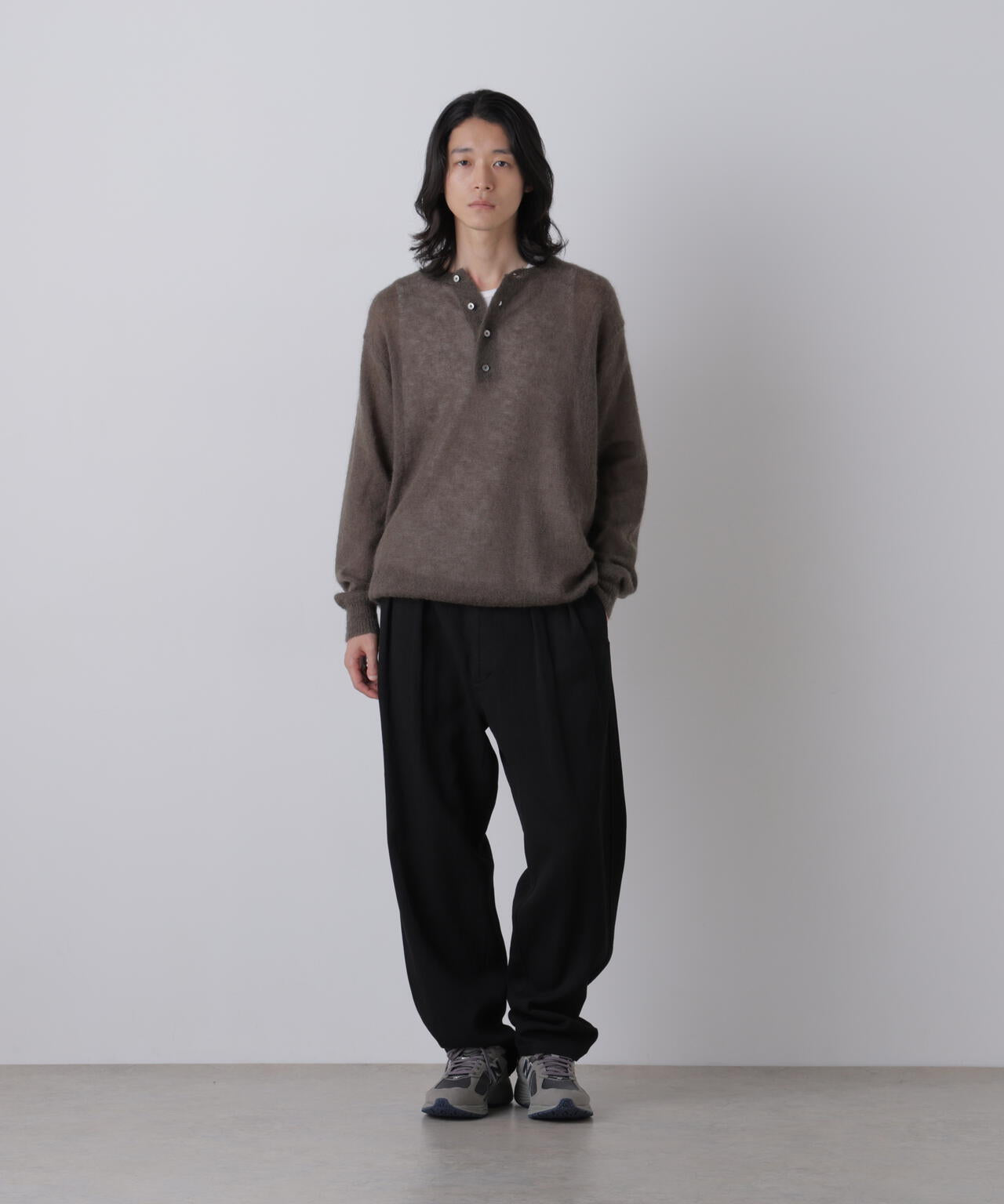 181cm C:84 W:70 H:91 着用サイズ：4