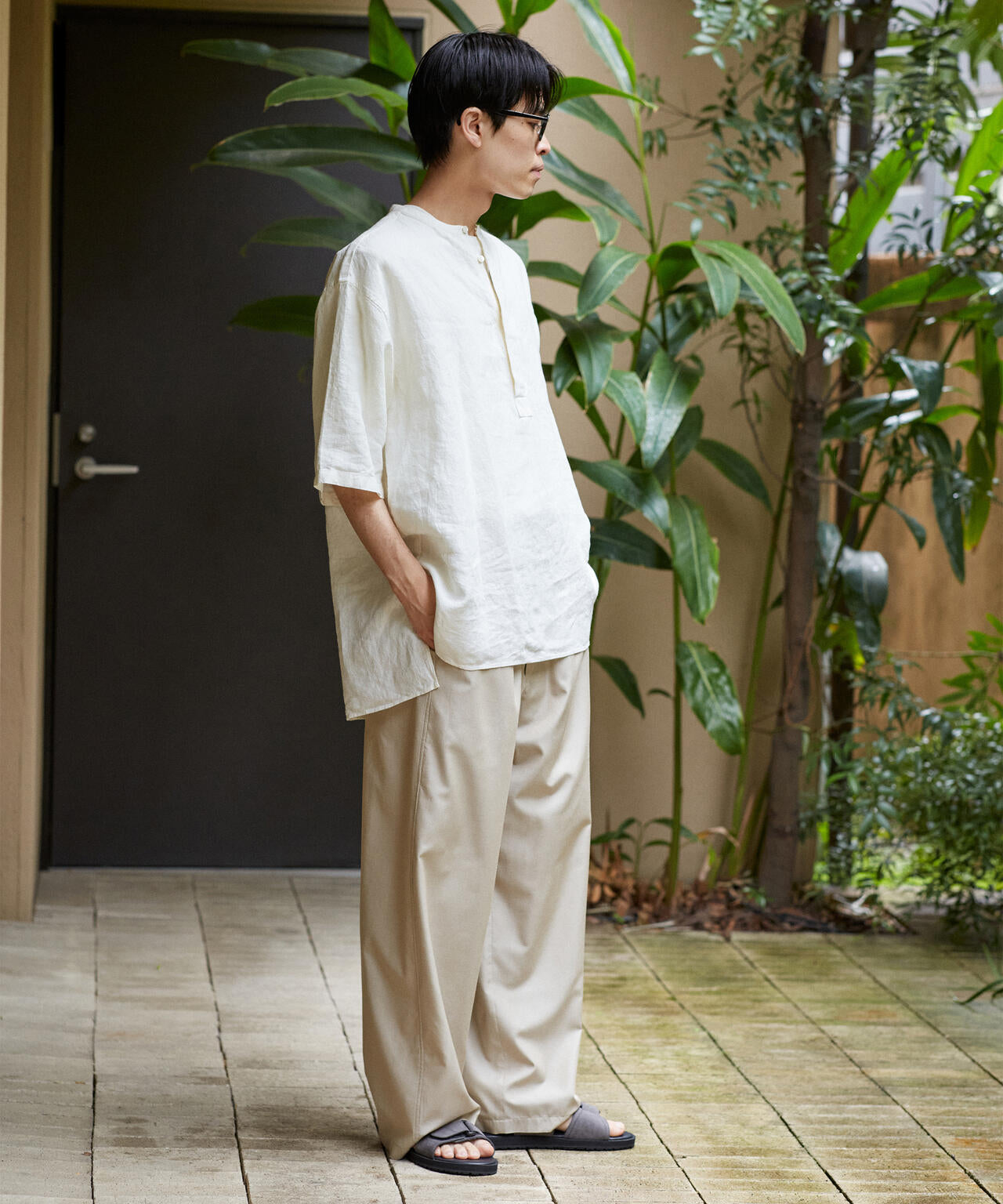 THE LIBRARY / LINEN PULL OVER SHIRT
