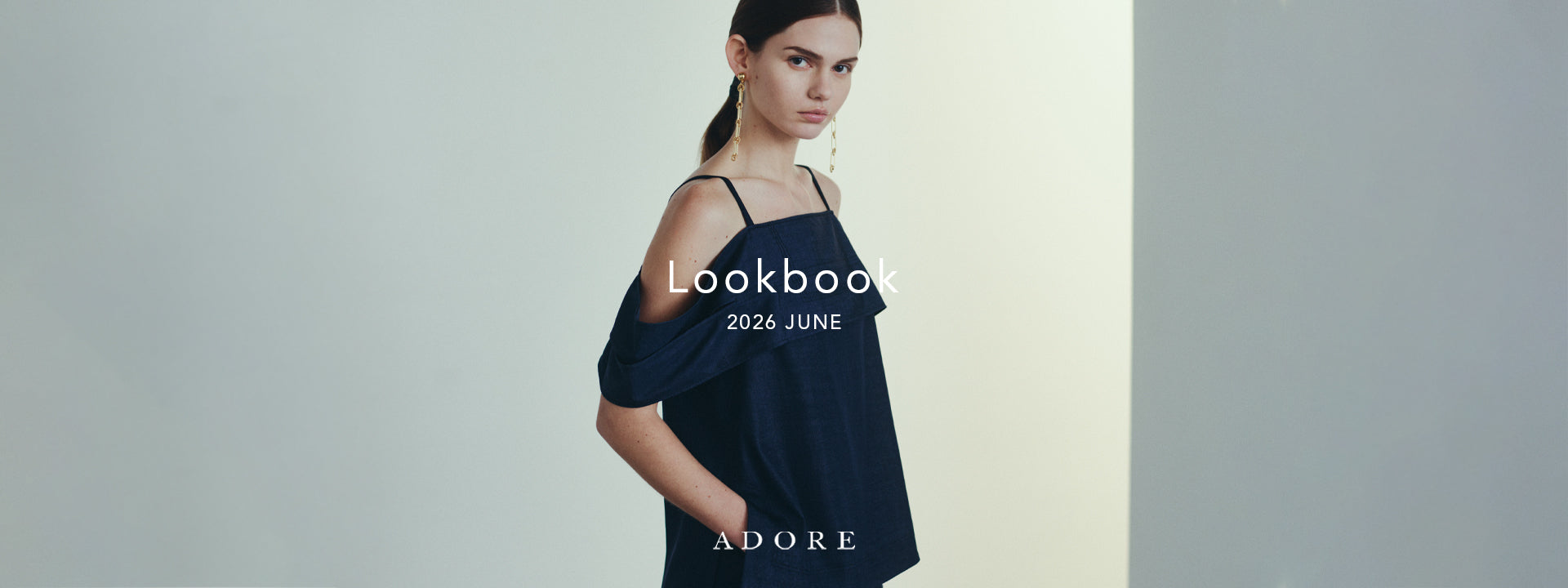 6月LOOKBOOK｜ADORE｜画像