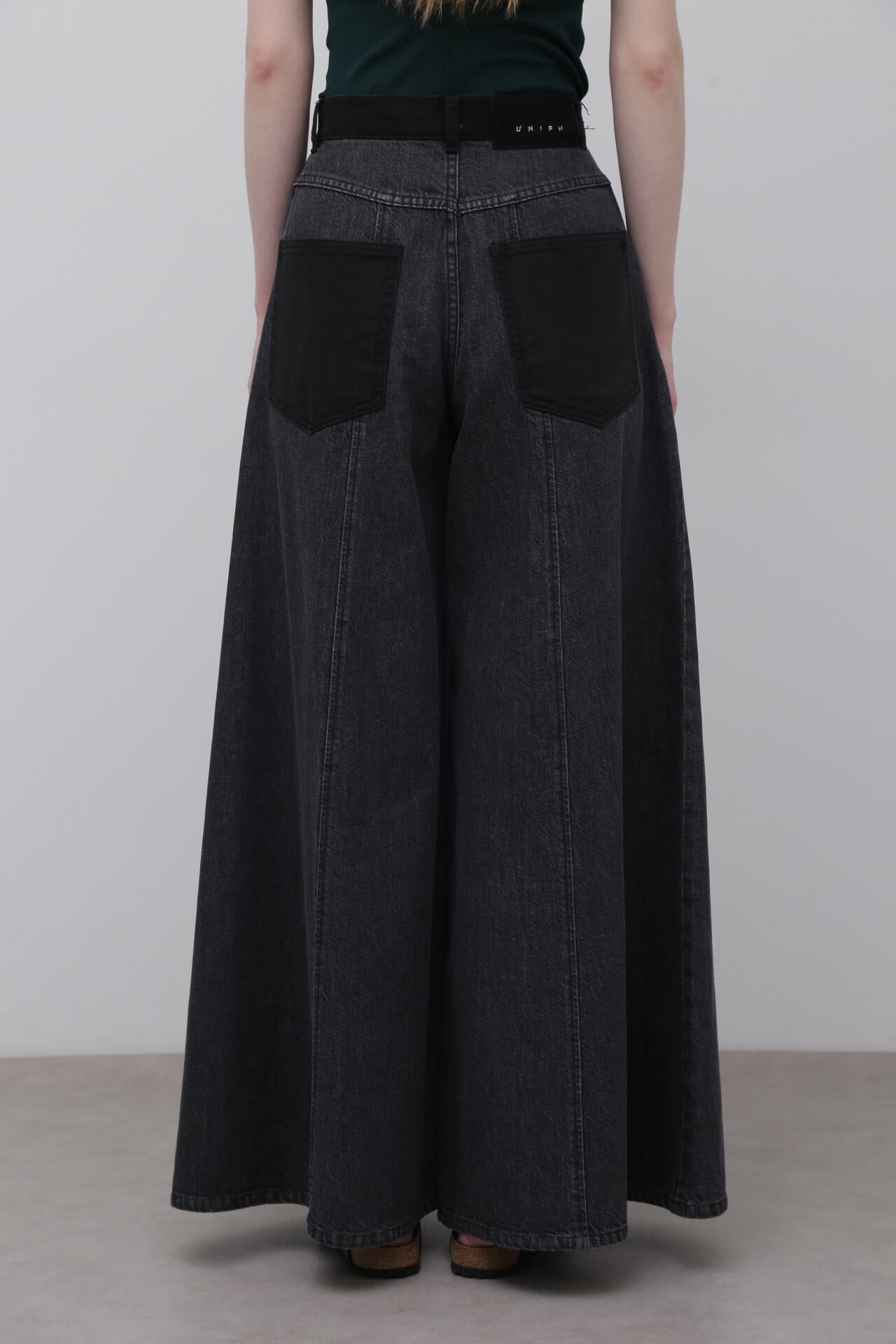 ＜UNiPH＞ハイブリーチデニムパンツ