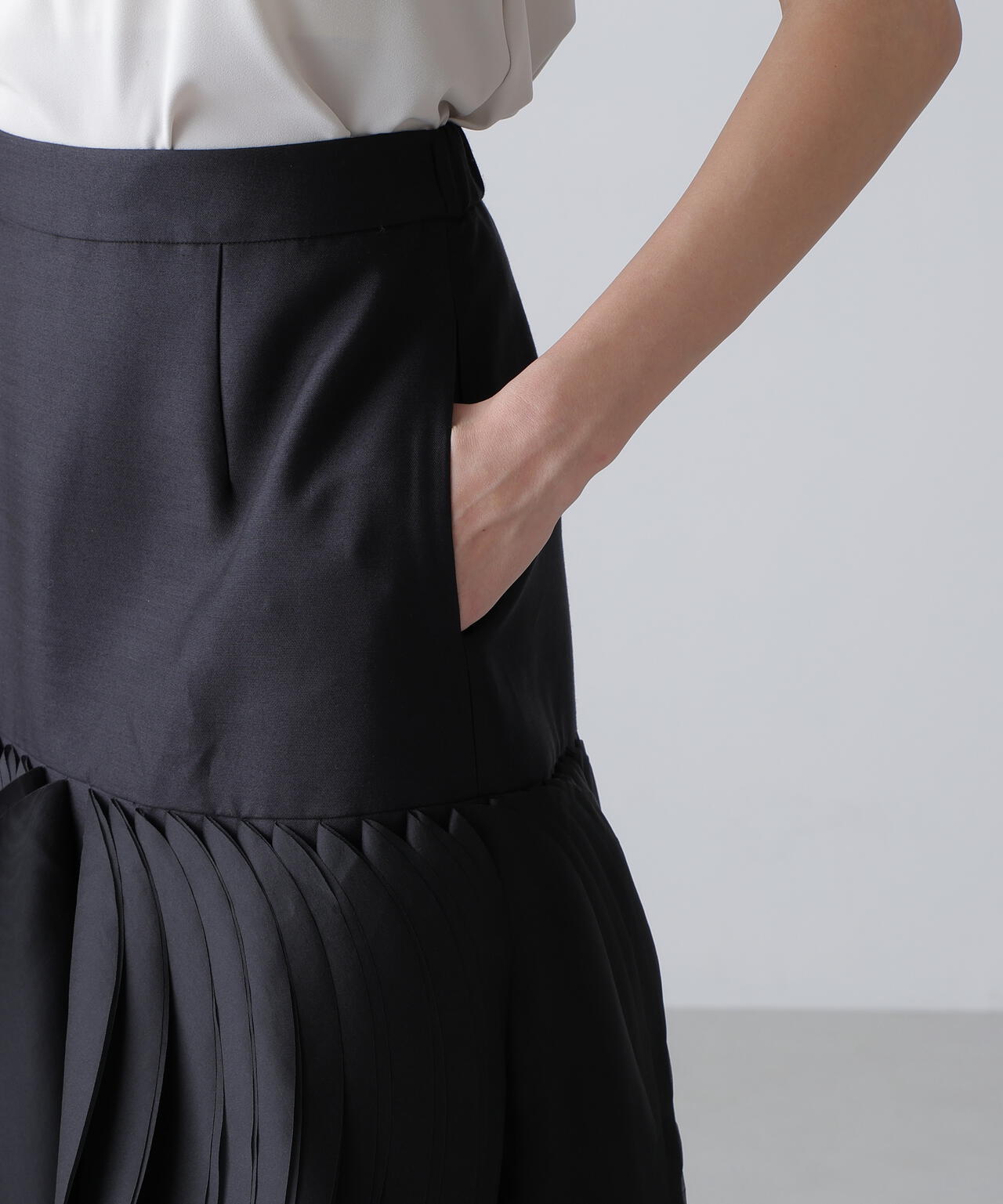 ＜BLACK LABEL＞シルクウールツイルスカート