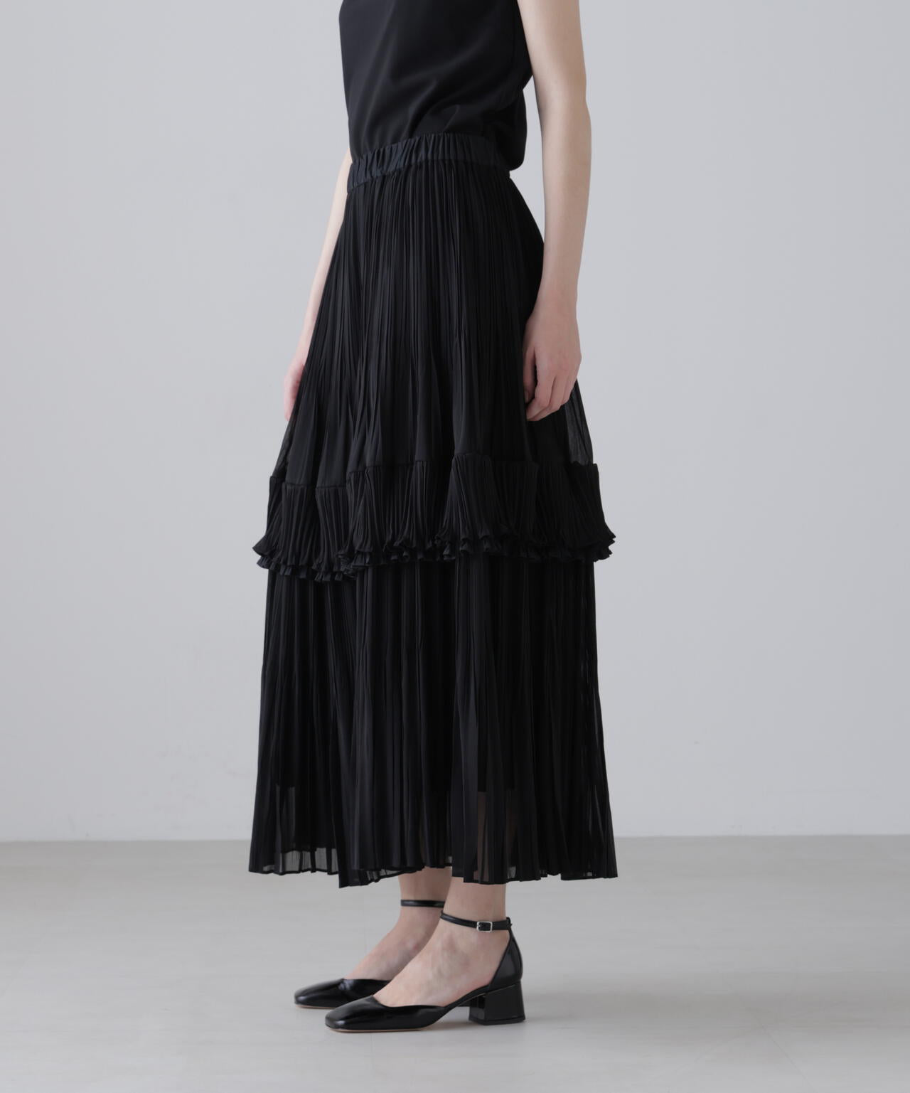 ＜BLACK LABEL＞ドライタッチシアースカート