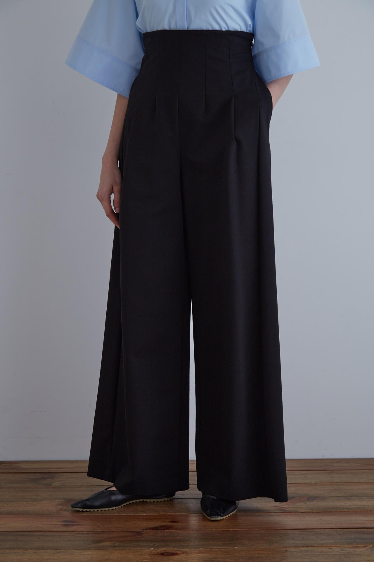ハイストレッチポンチハイウエストワイドパンツ