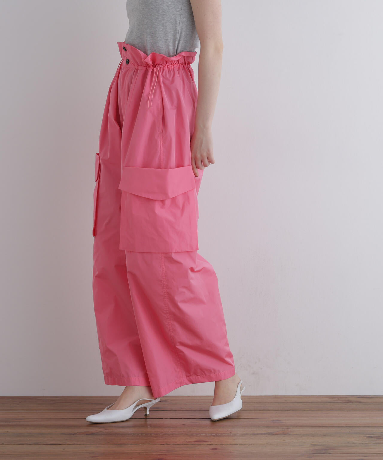 身長173ｃｍ　Ｂ81　Ｗ61　Ｈ89 着用サイズ：F