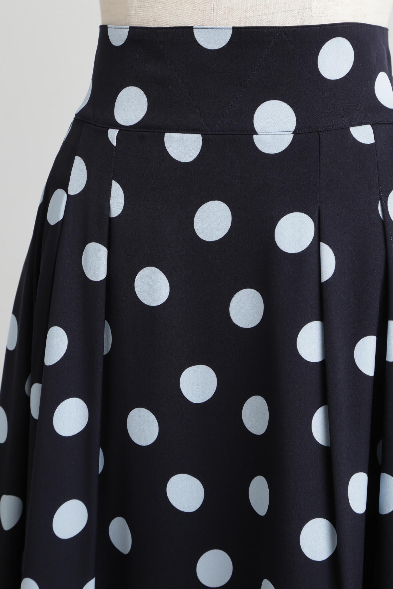 【TV着用】Printed Silk Dot Skirt