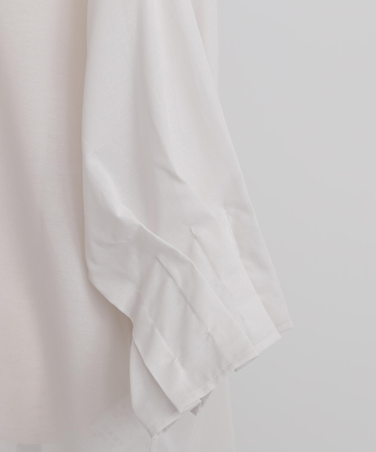 Tuck Sleeve Shirt