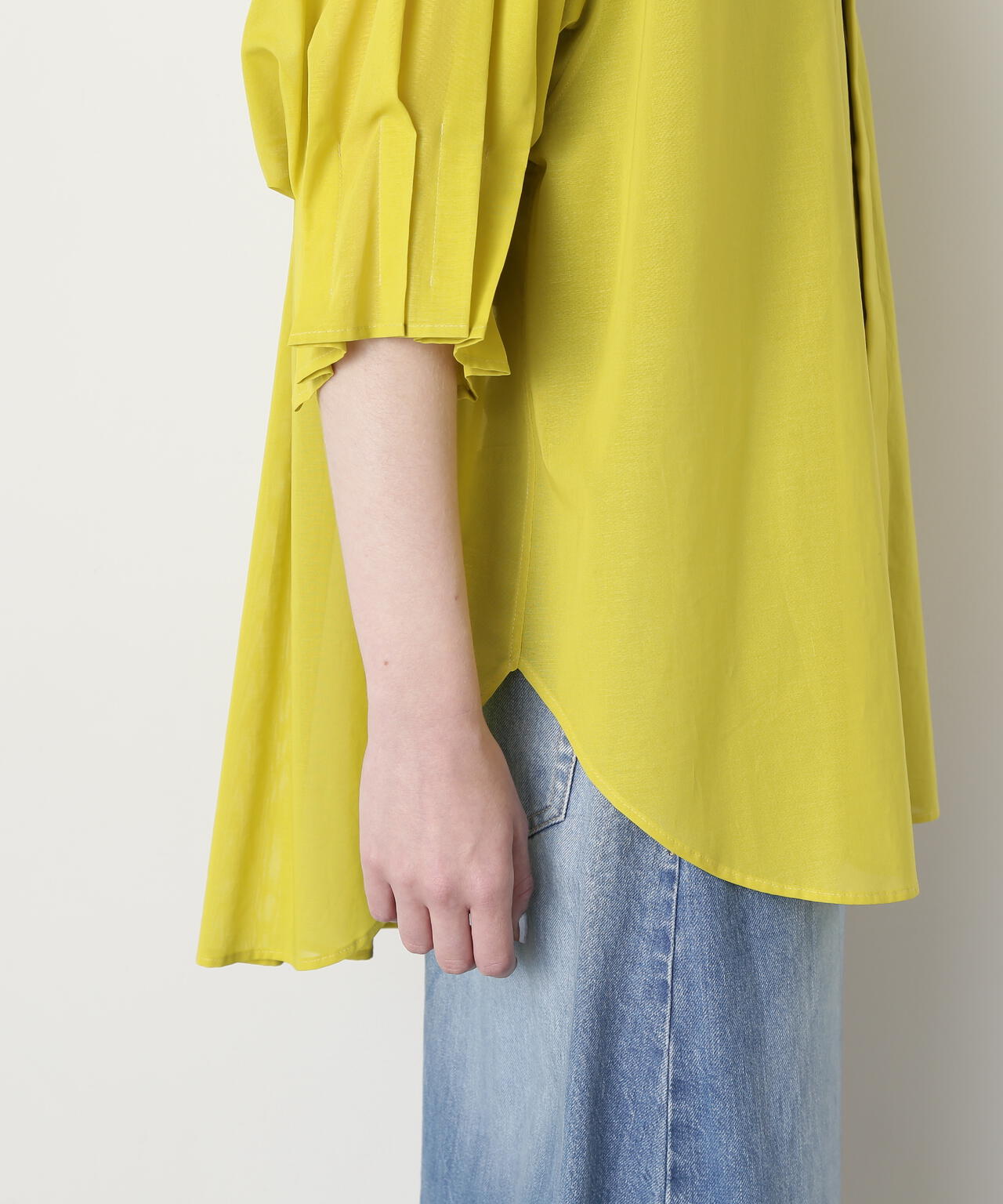 Tuck Sleeve Shirt