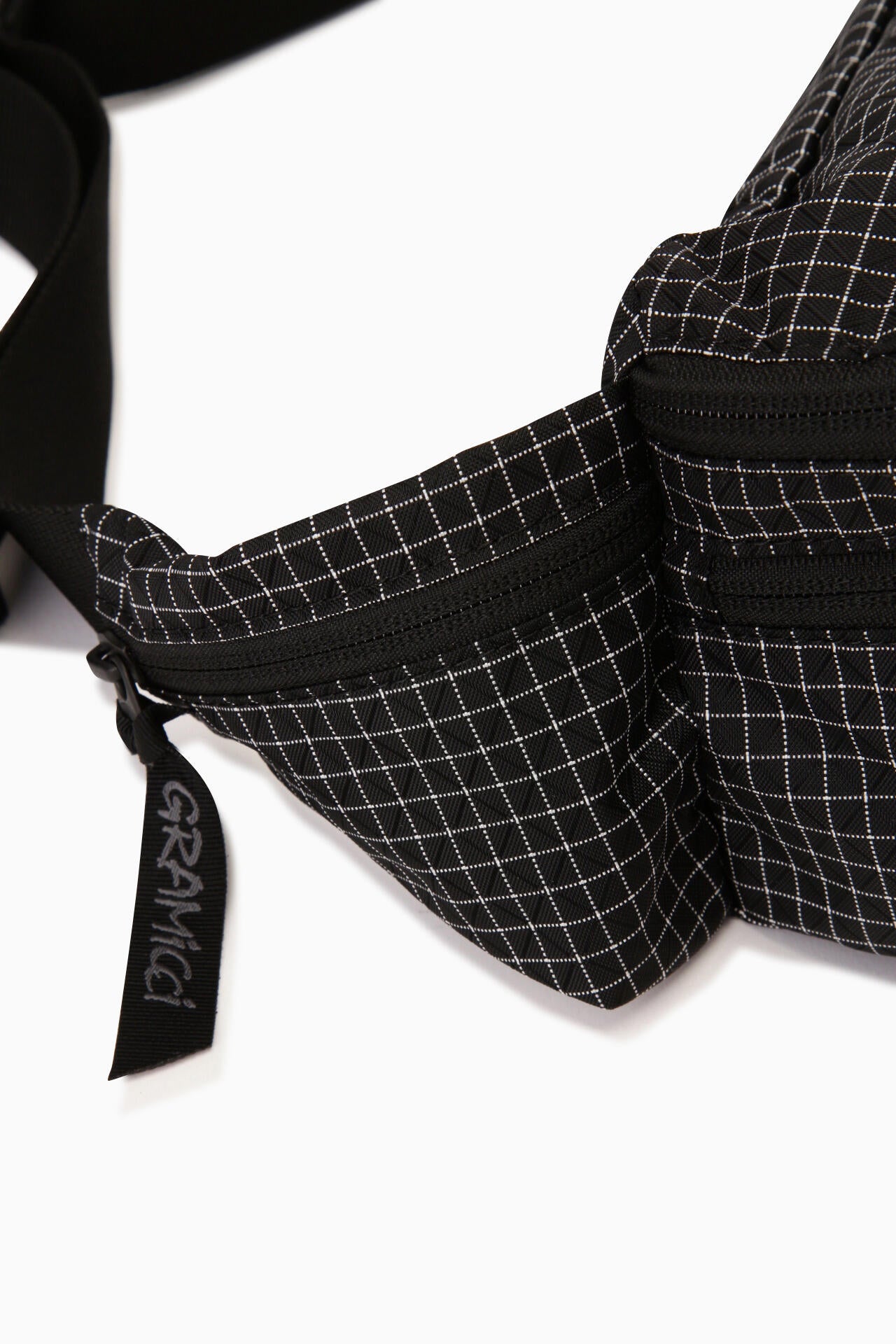 GRAMICCI × and wander 2way ripstop bag