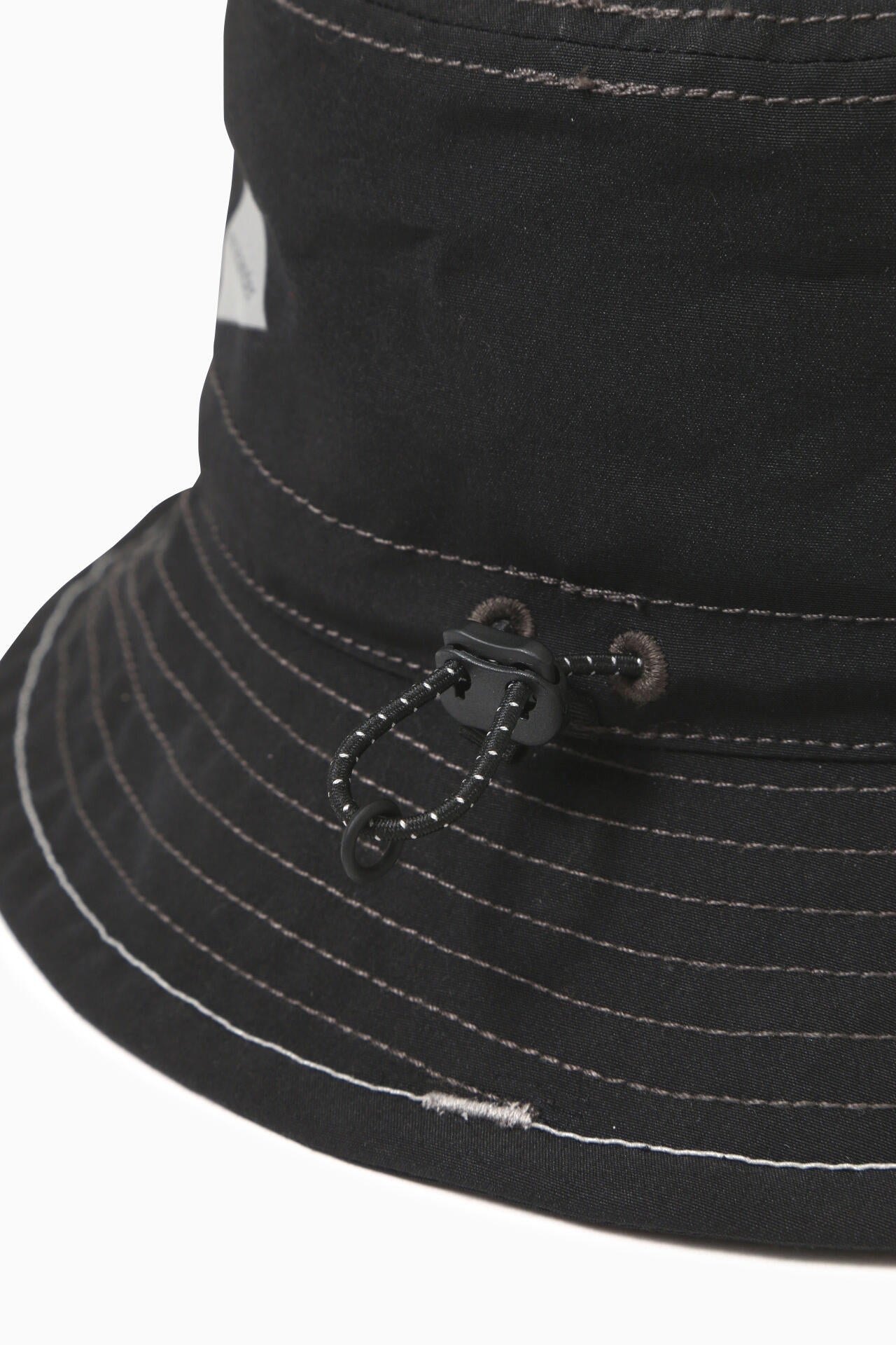 PE/CO hat