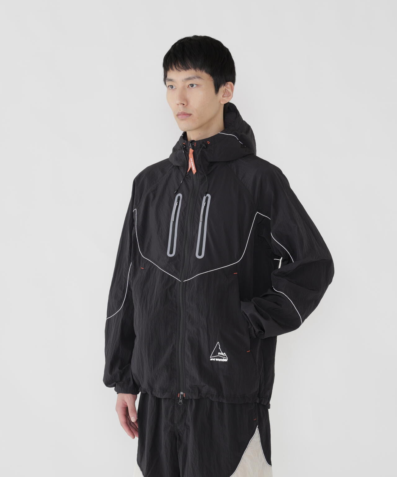 ROA × and wander  ripstop wind jacket  