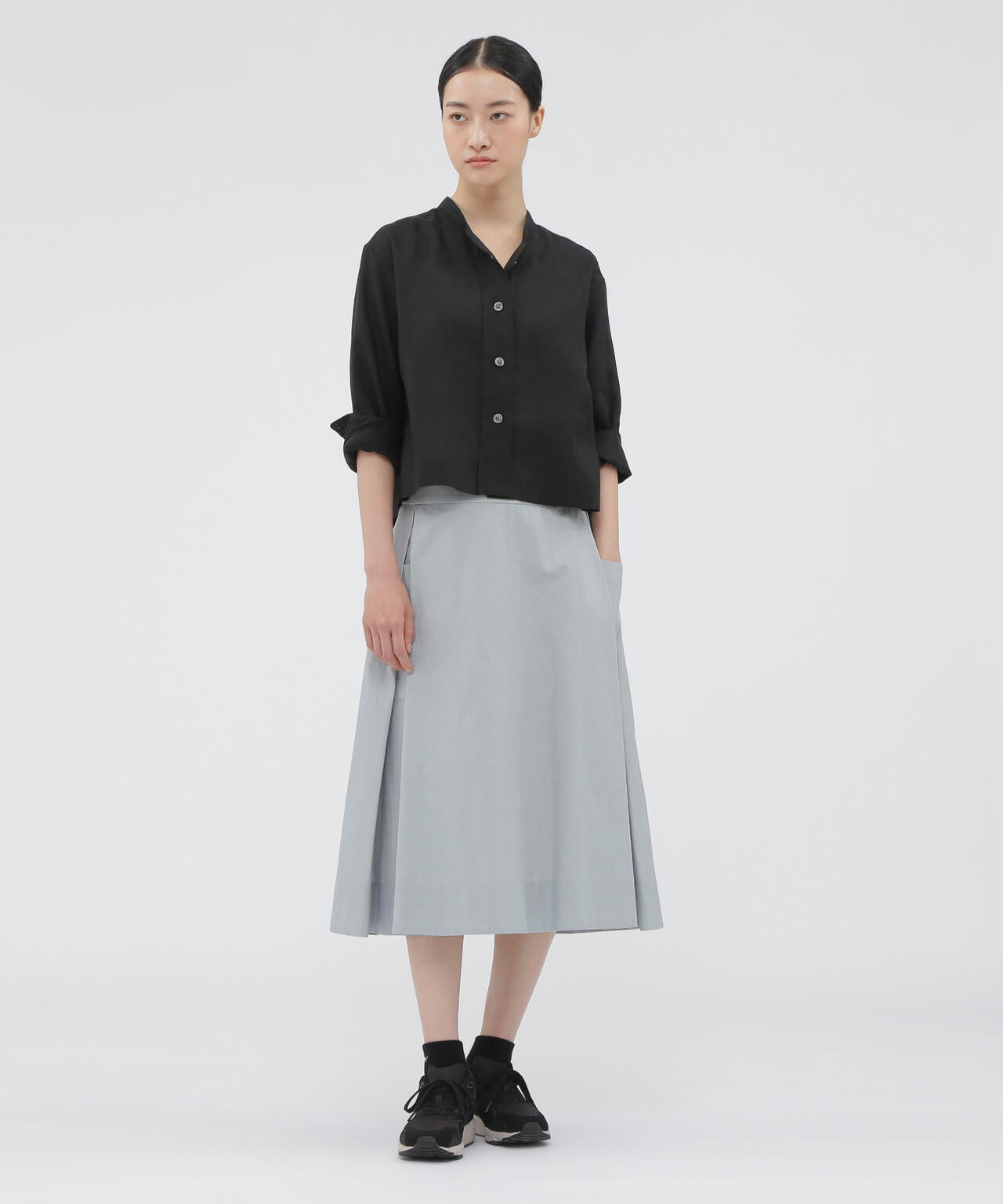 LIGHTWEIGHT LINEN SHIRT