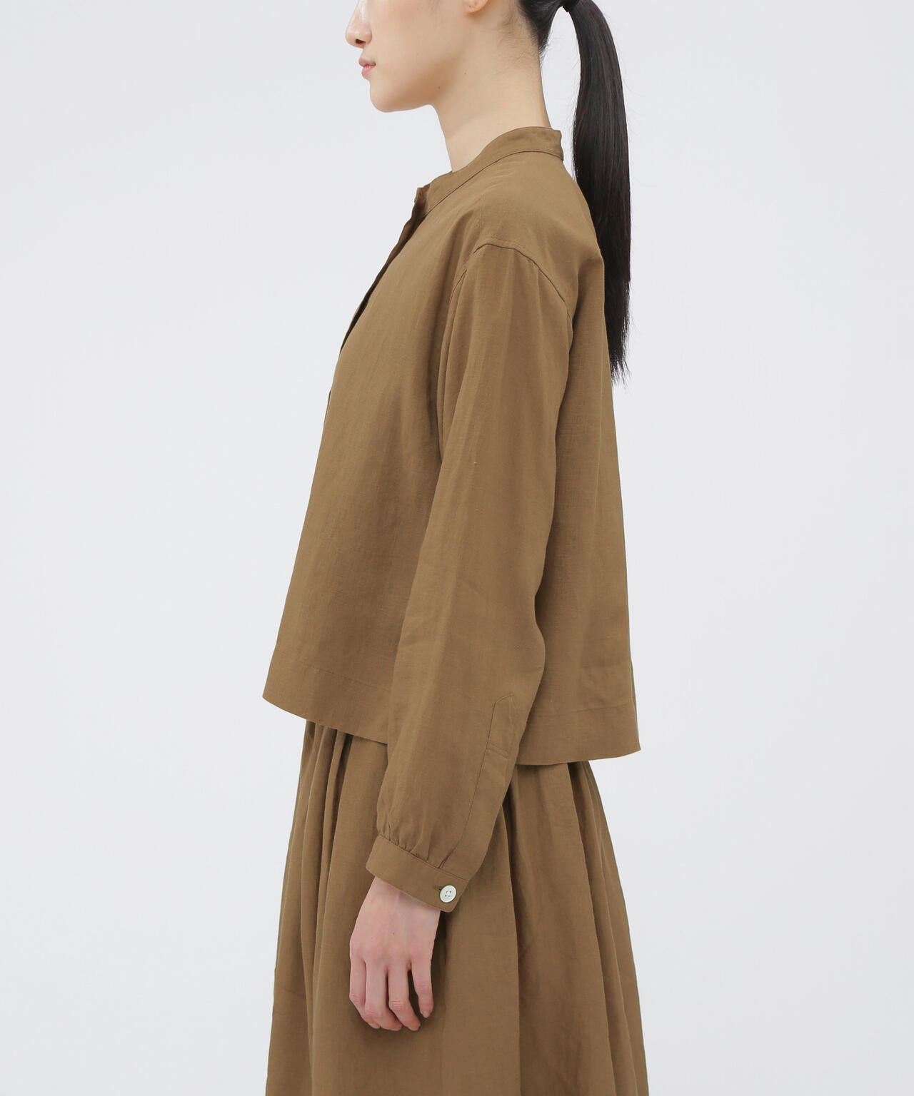 LIGHTWEIGHT LINEN SHIRT