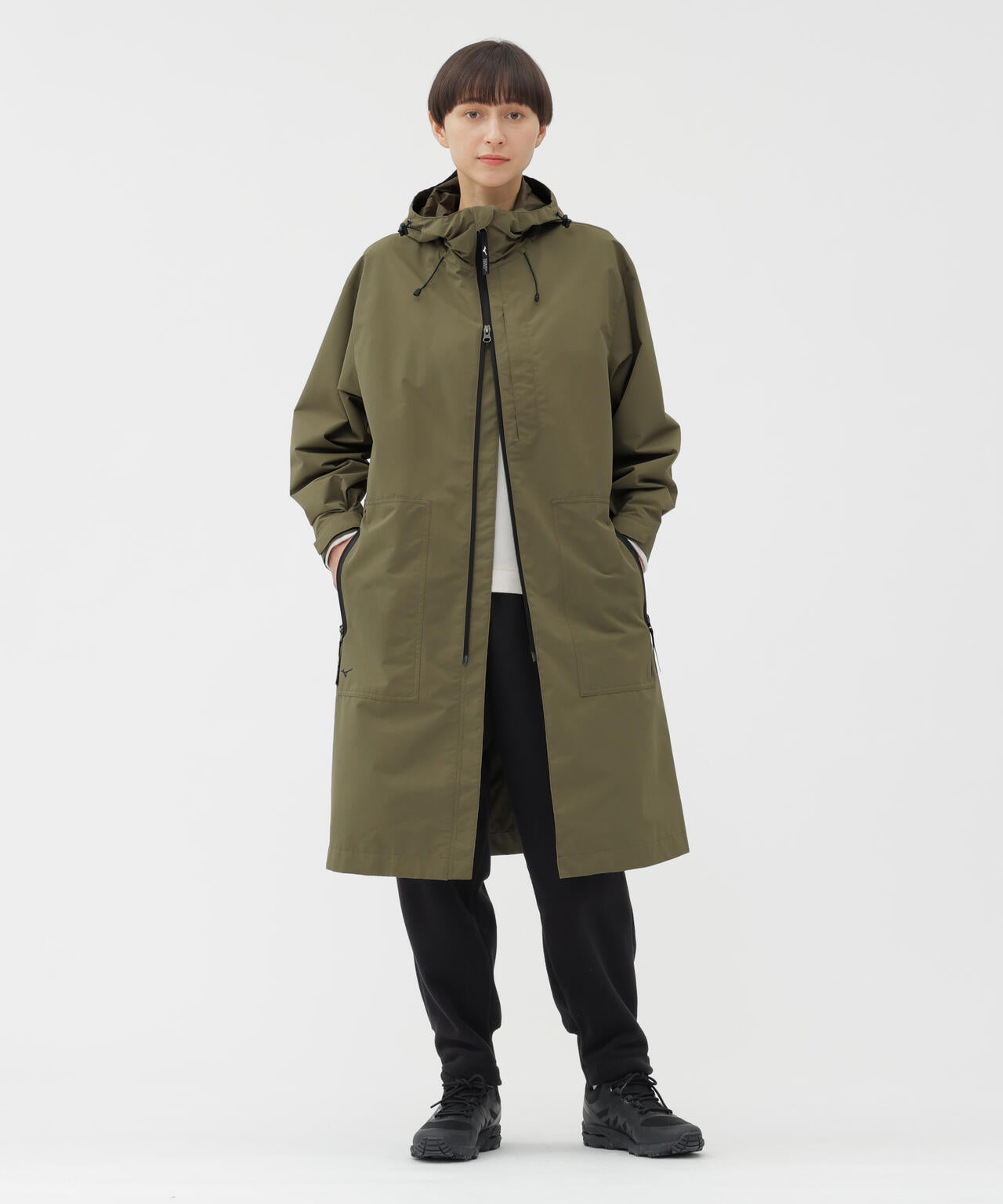 WINDSTOPPER POLYESTER POPLIN COAT
