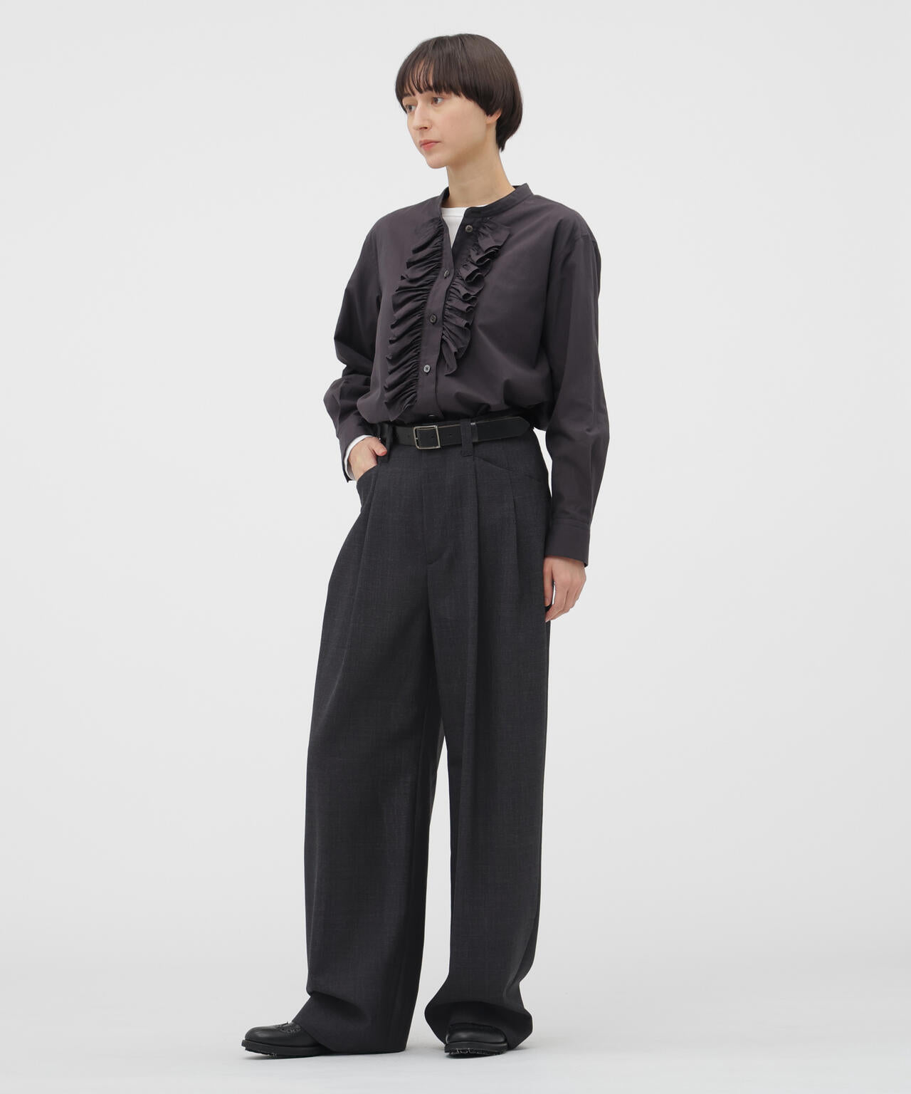 CRISP WOOL PLAINWEAVE TROUSERS