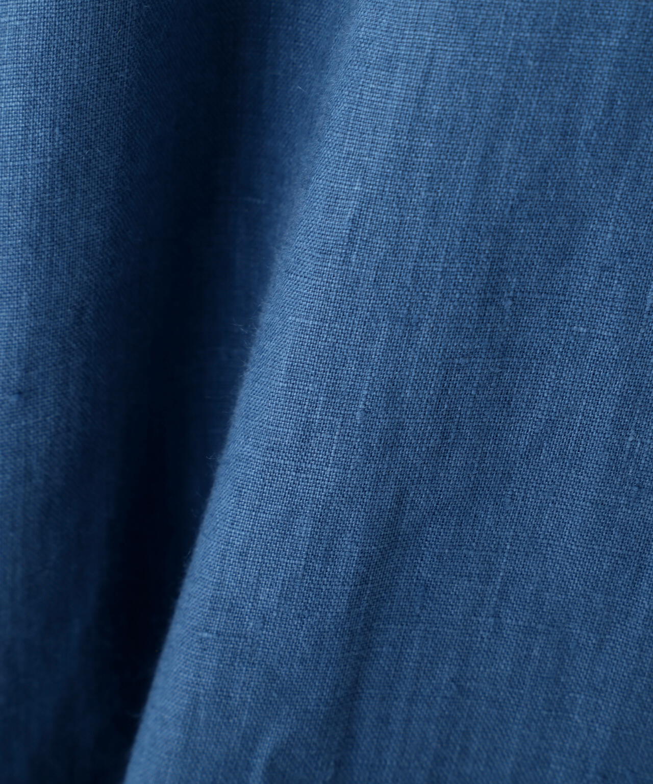 LIGHTWEIGHT LINEN SHIRT