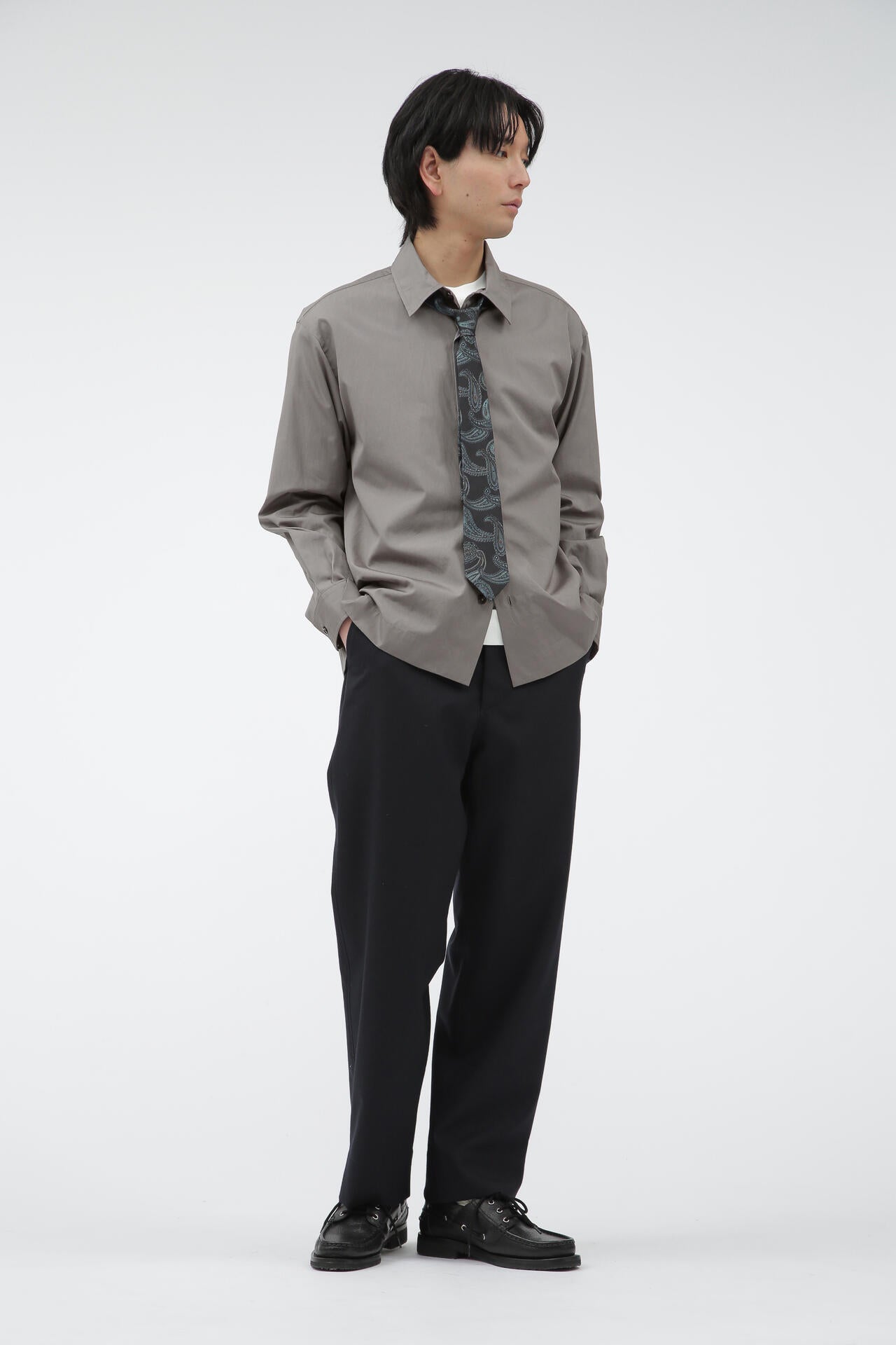 SUMMER PAISLEY TIE