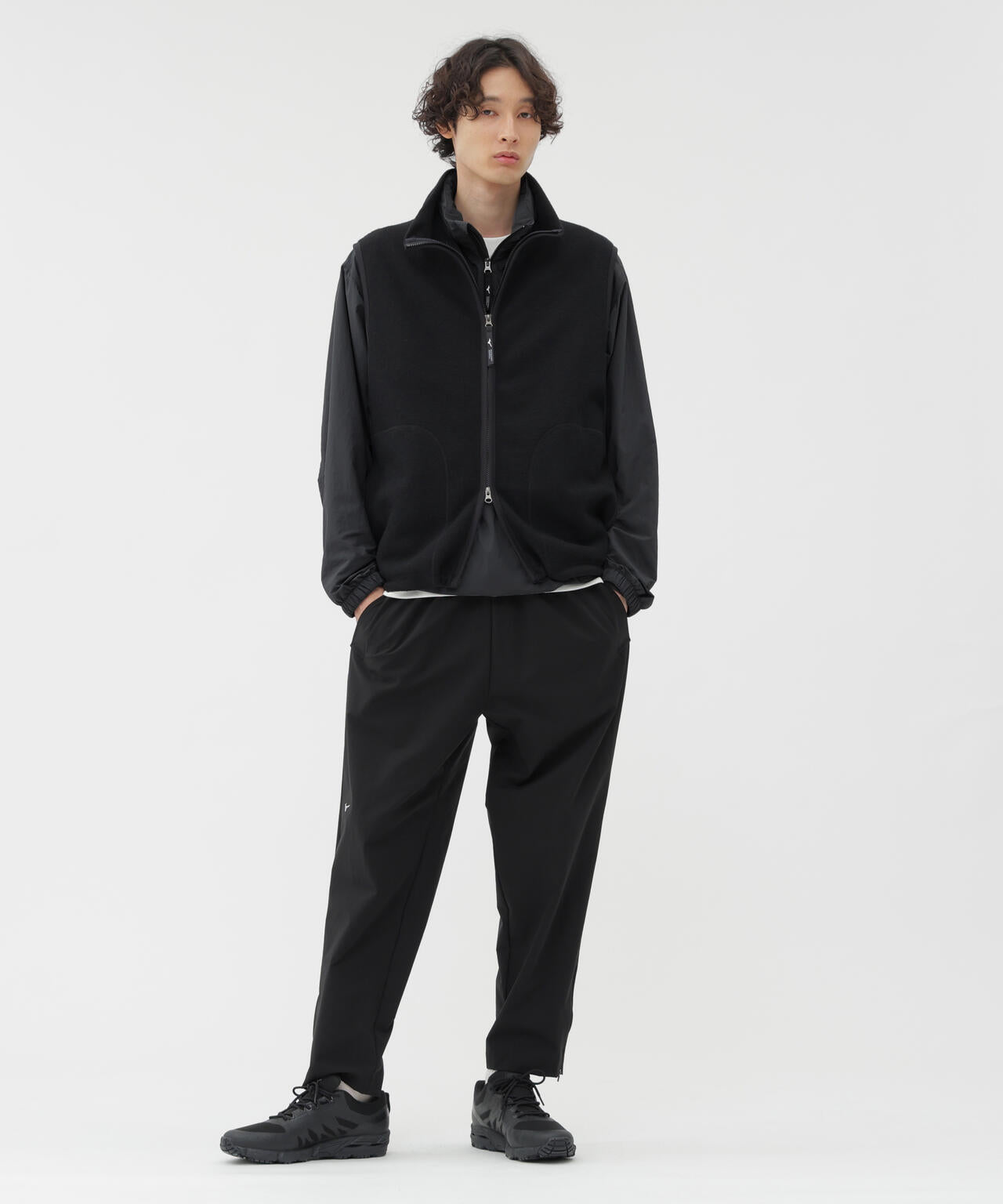 STRETCH POLYESTER HEAVY POPLIN TROUSERS