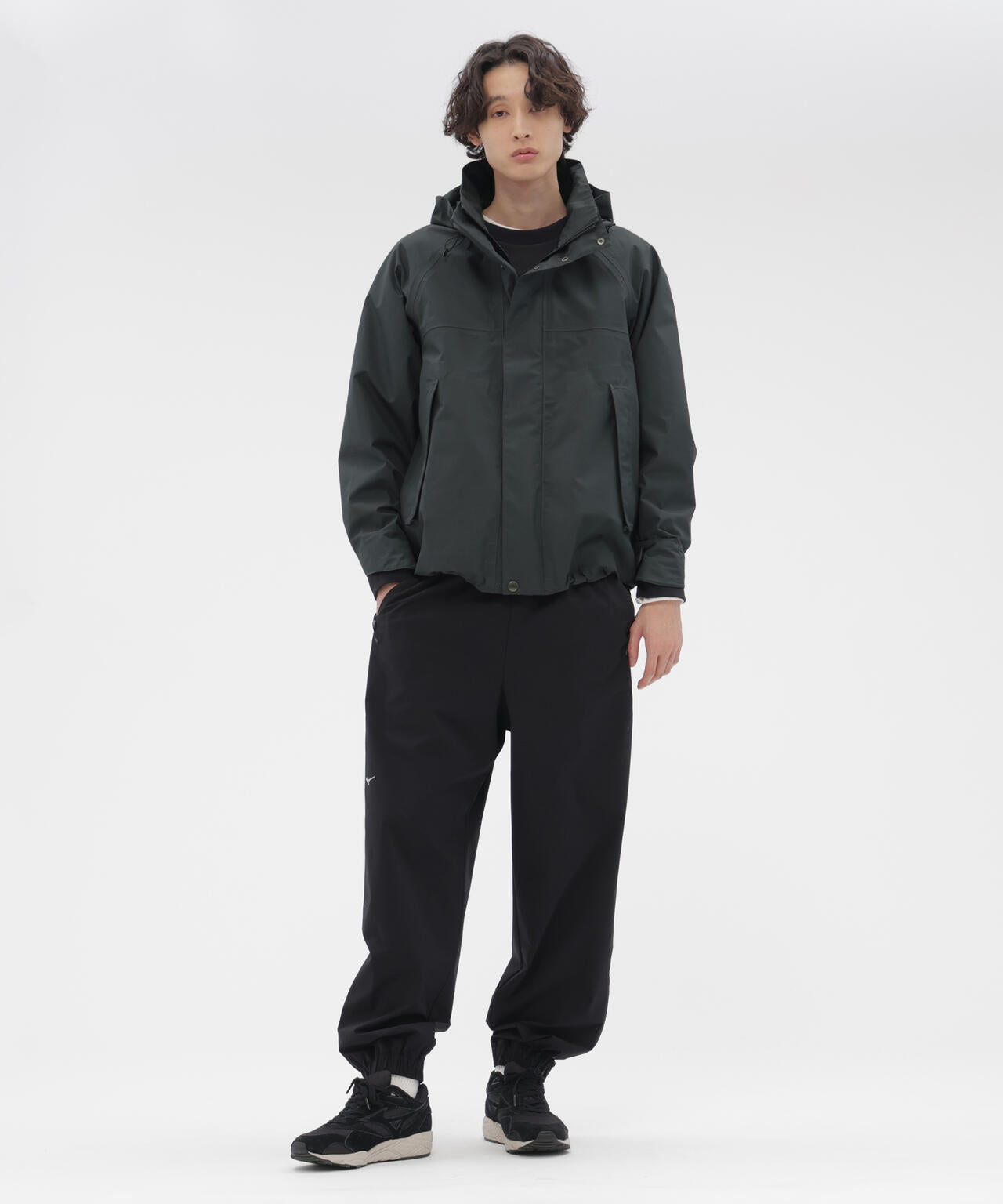 STRETCH POLYESTER TROUSERS