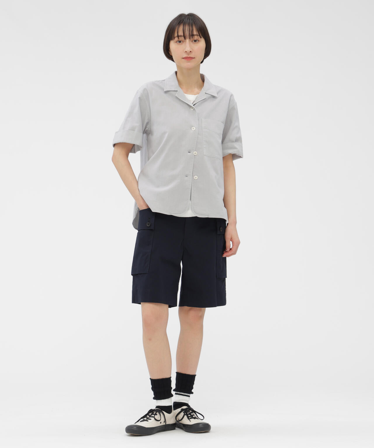 身長168cm　B76 W58 H86 着用サイズ：II