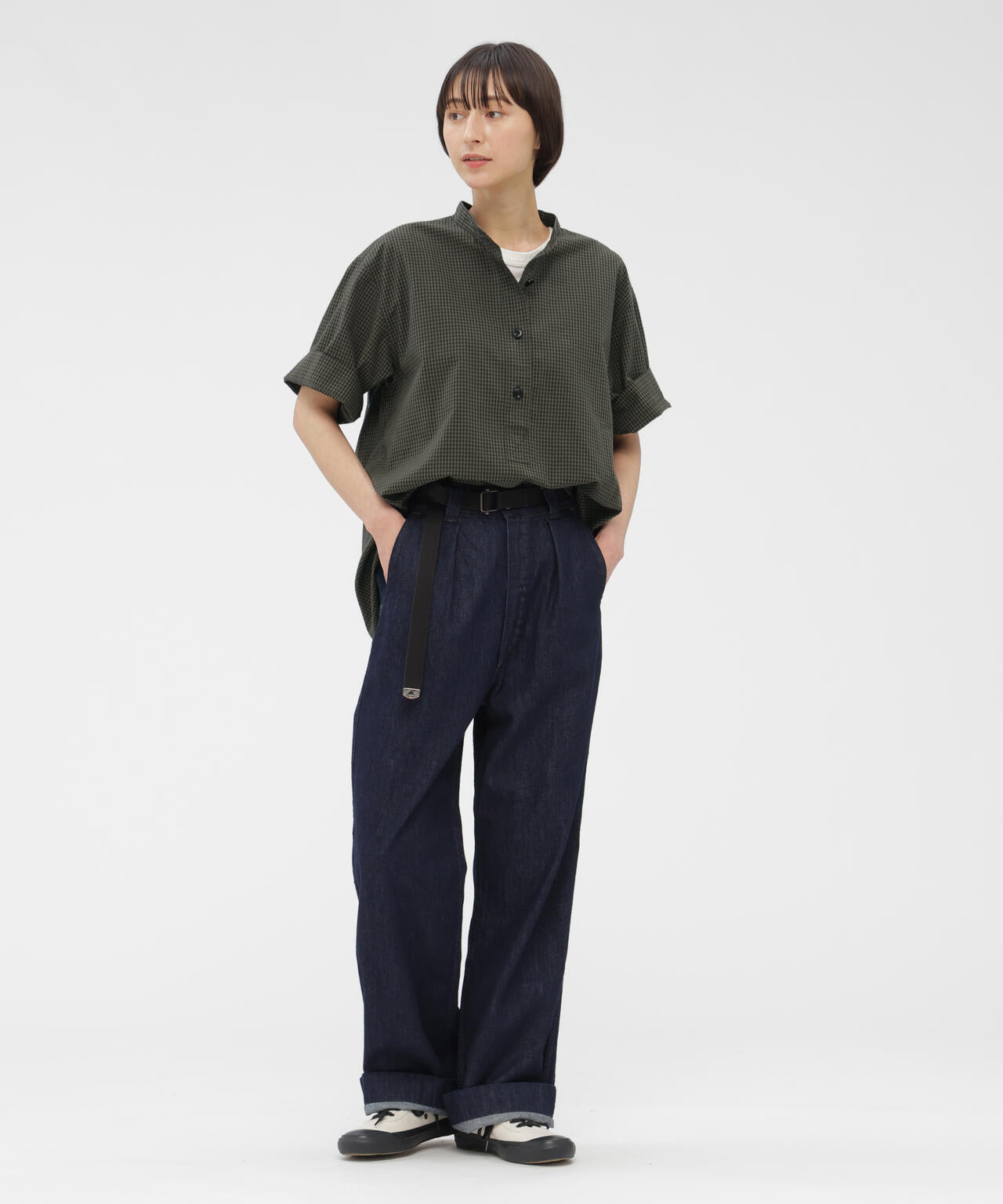 身長168cm　B76 W58 H86 着用サイズ：II