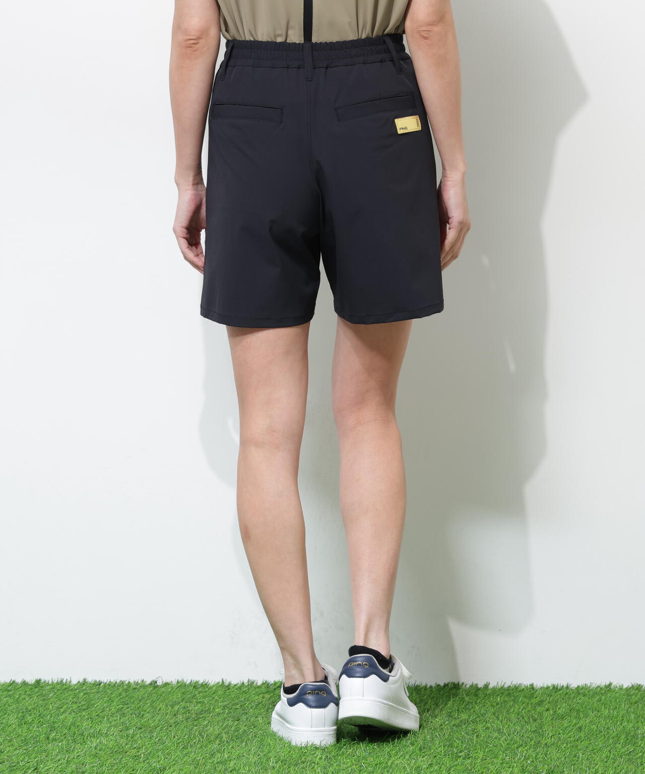 【PING APPAREL】ストレッチ冷感ショートパンツ ＜GOLD＞ (LADIES)