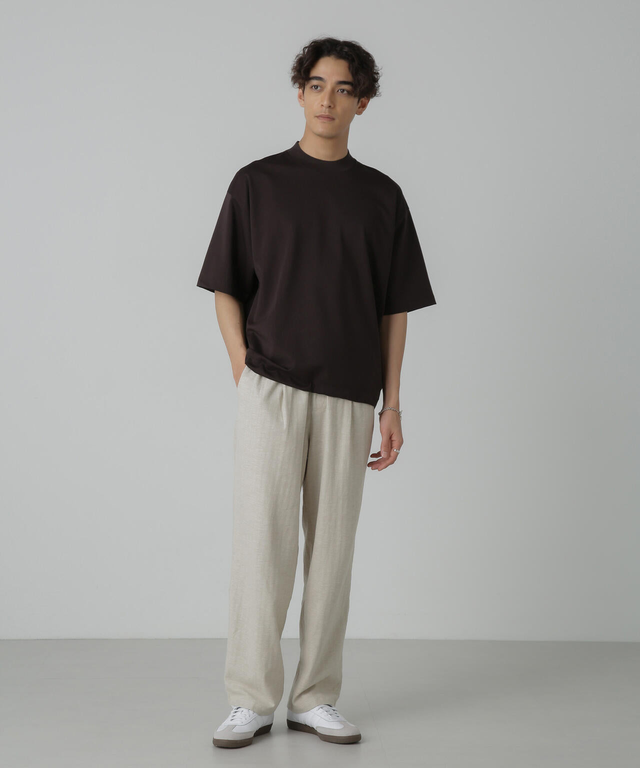 シルケットポンチワイドモックネックTシャツ
