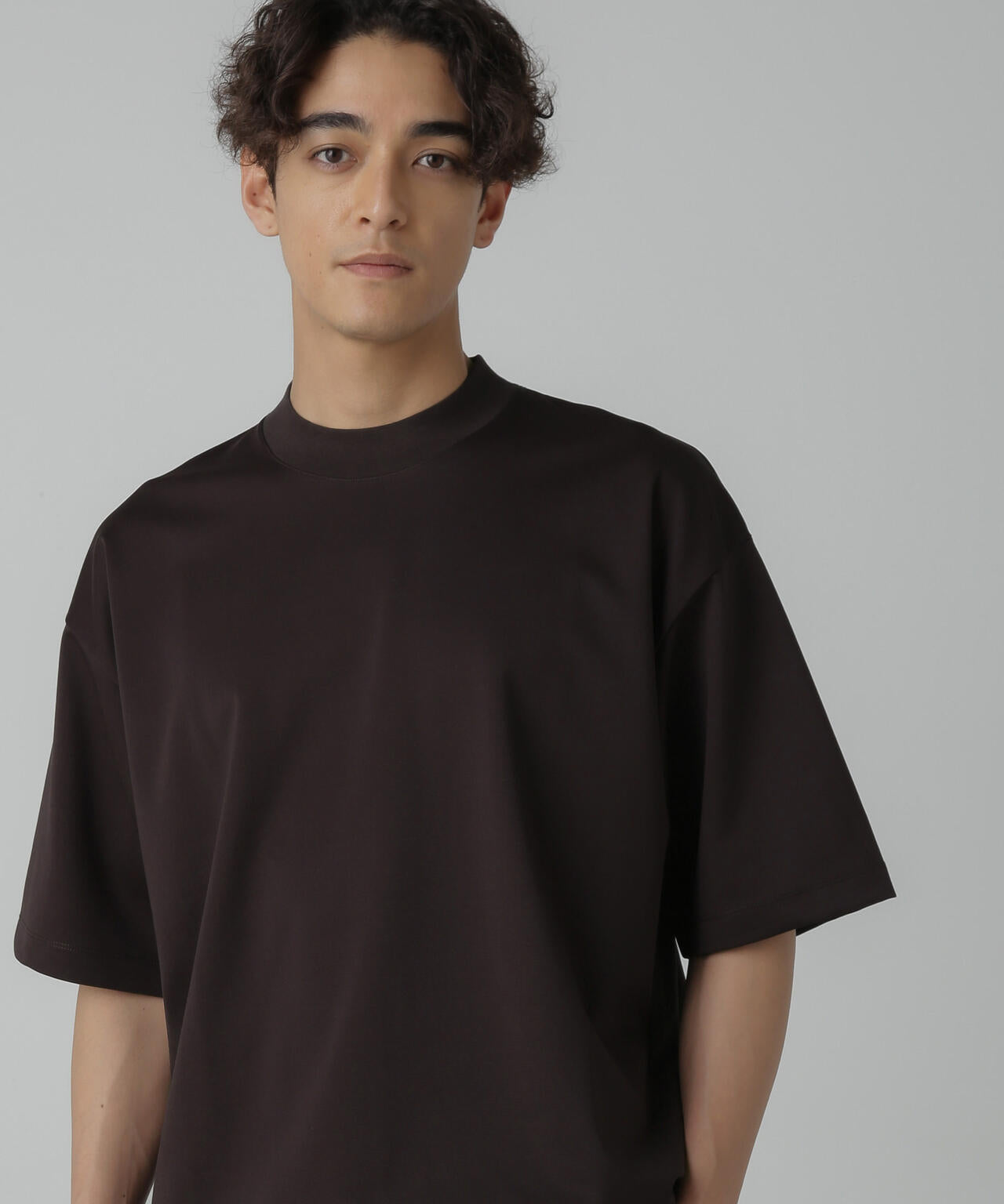 シルケットポンチワイドモックネックTシャツ