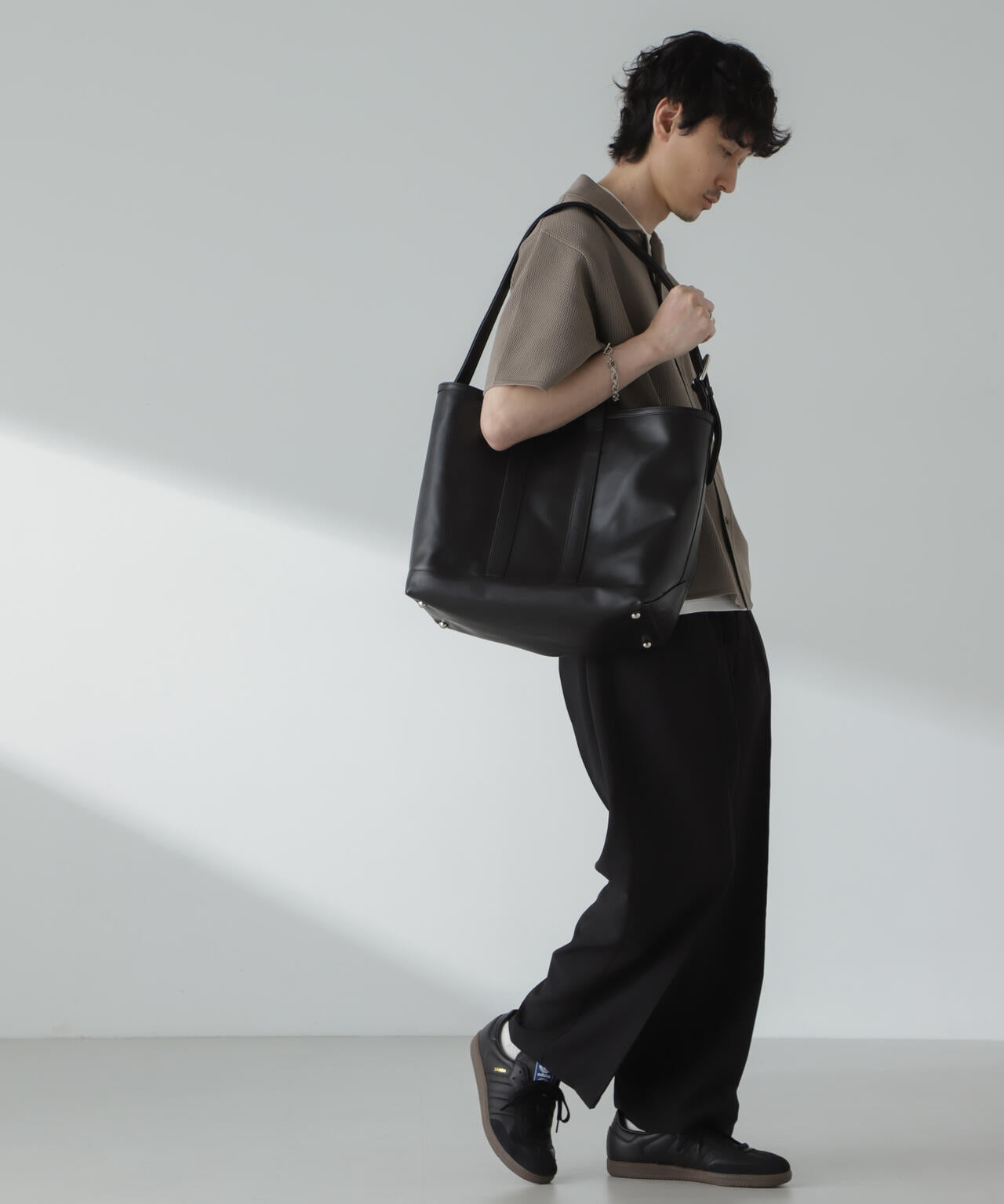 「大人のワイドパンツ」ハイツイストワイドスラックス