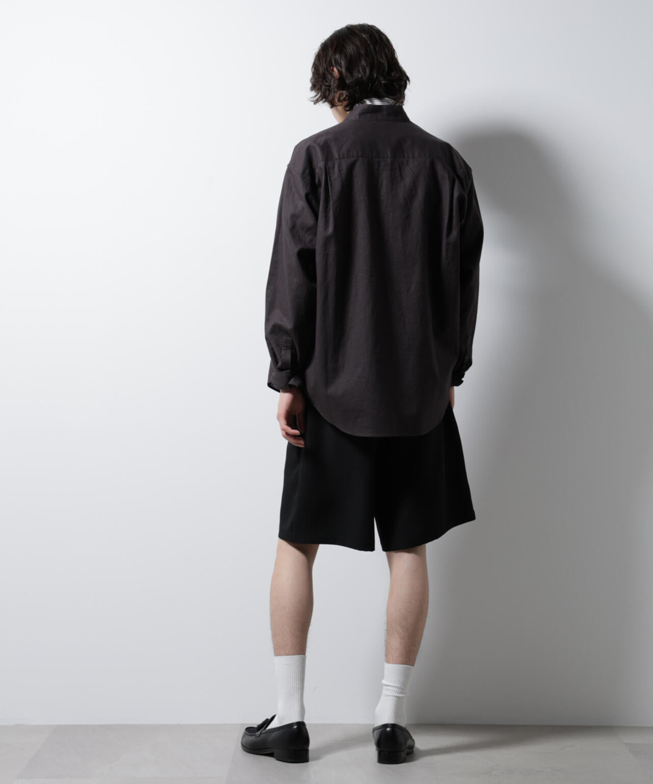 「BELGIUM LINEN FABRICS」リネンコットンスタンドカラーシャツ