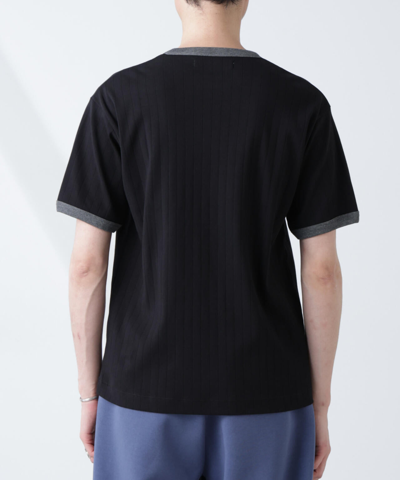 「NJ/CLUB」 針抜きリンガーTシャツ