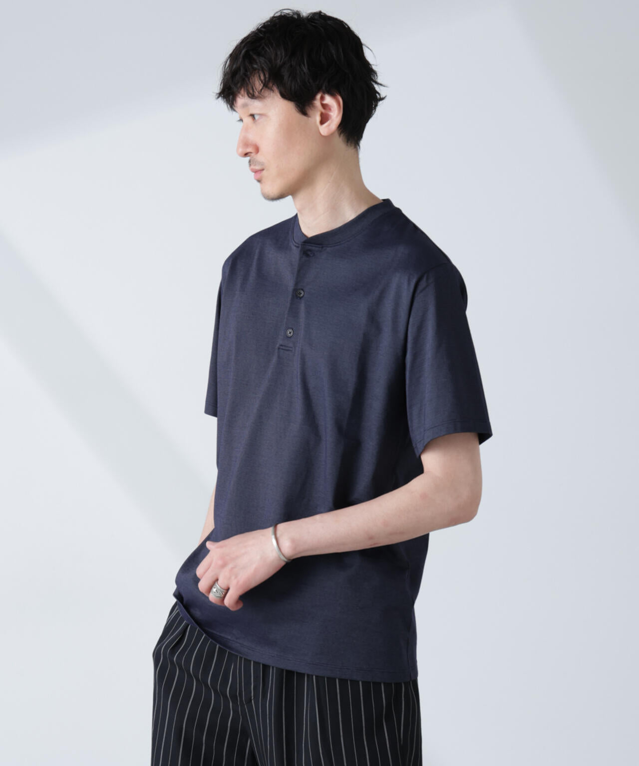 ソラーロライトストレッチヘンリーネックTシャツ（セットアップ可）