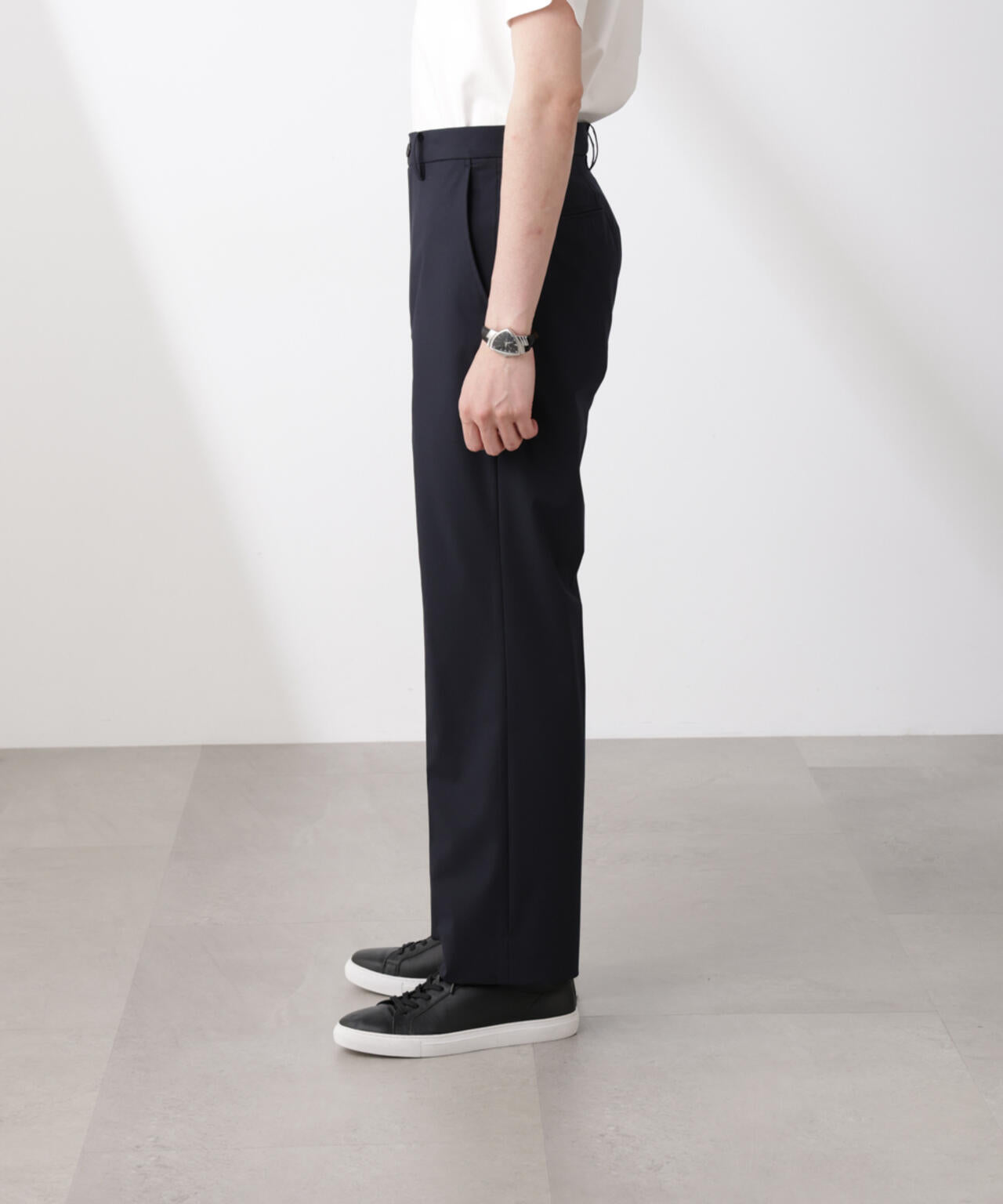 ｢N TROUSERS BASIC｣トロピカルストレッチストレートパンツ（セットアップ可）
