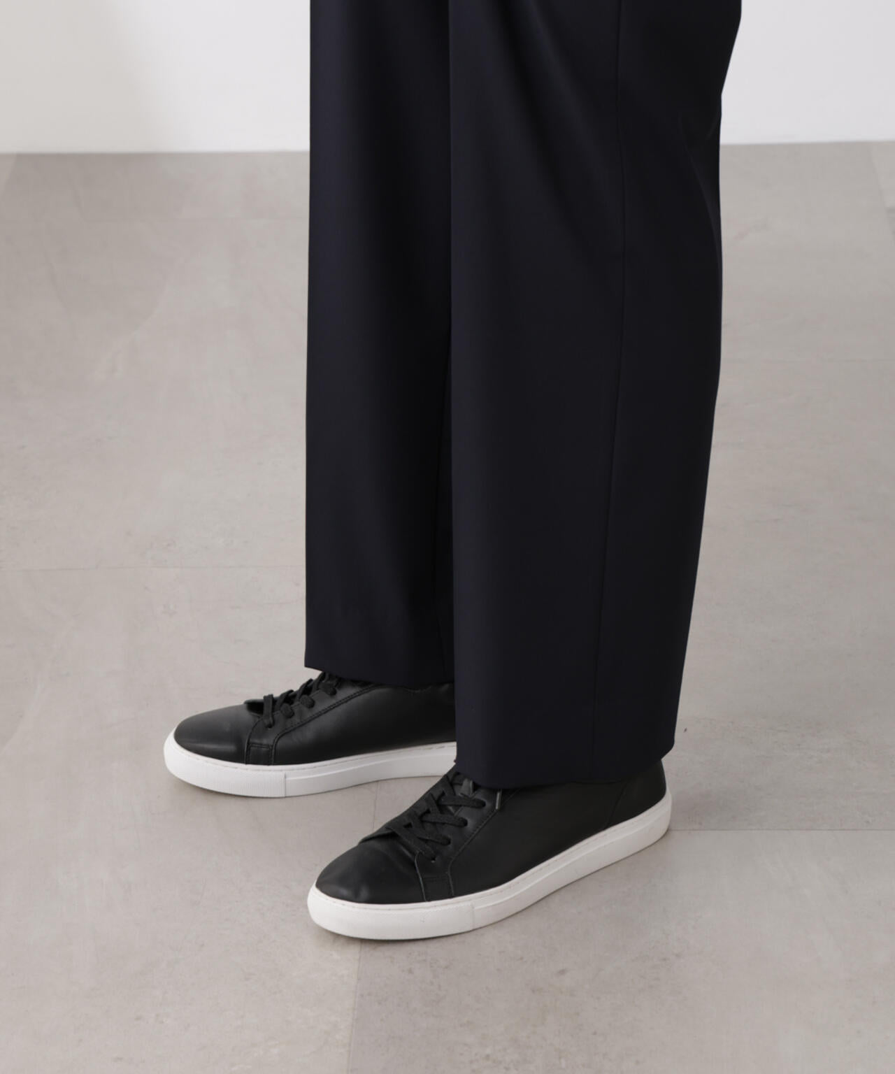 ｢N TROUSERS BASIC｣トロピカルストレッチストレートパンツ（セットアップ可）