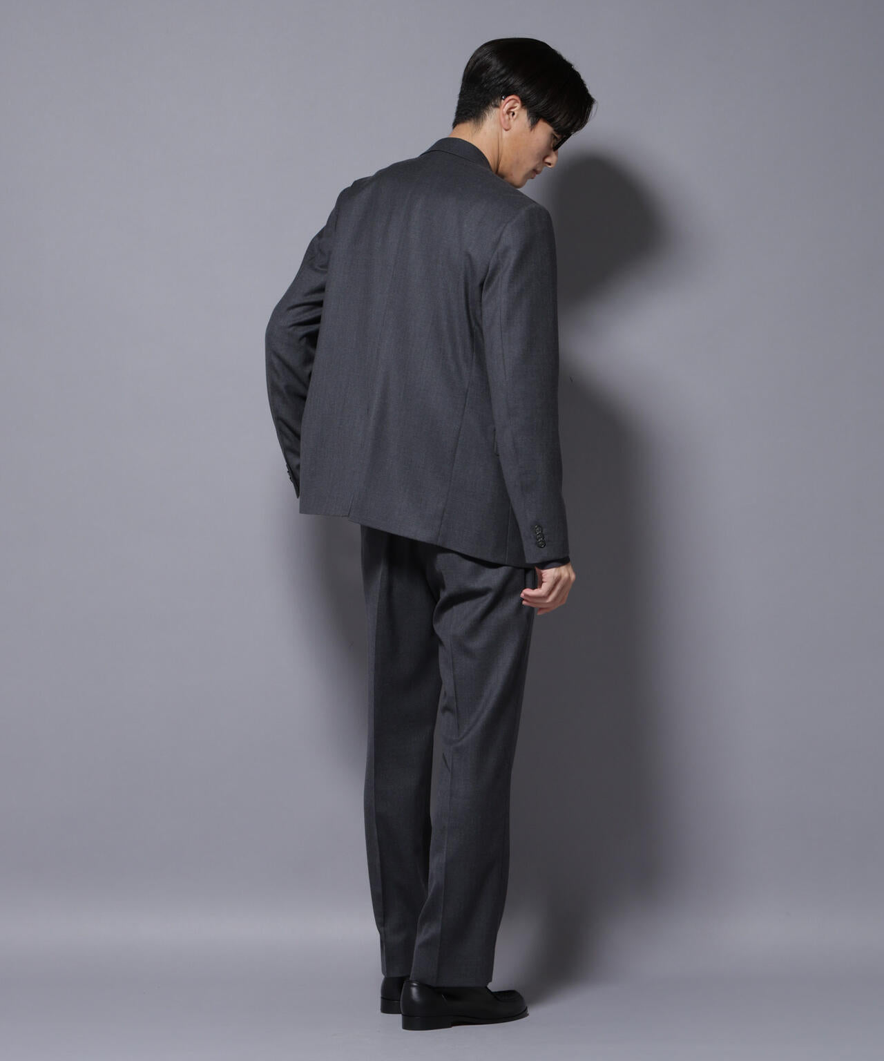 「N TROUSERS PREMIUM」RENU(R)洗えるサキソニーストレートパンツ