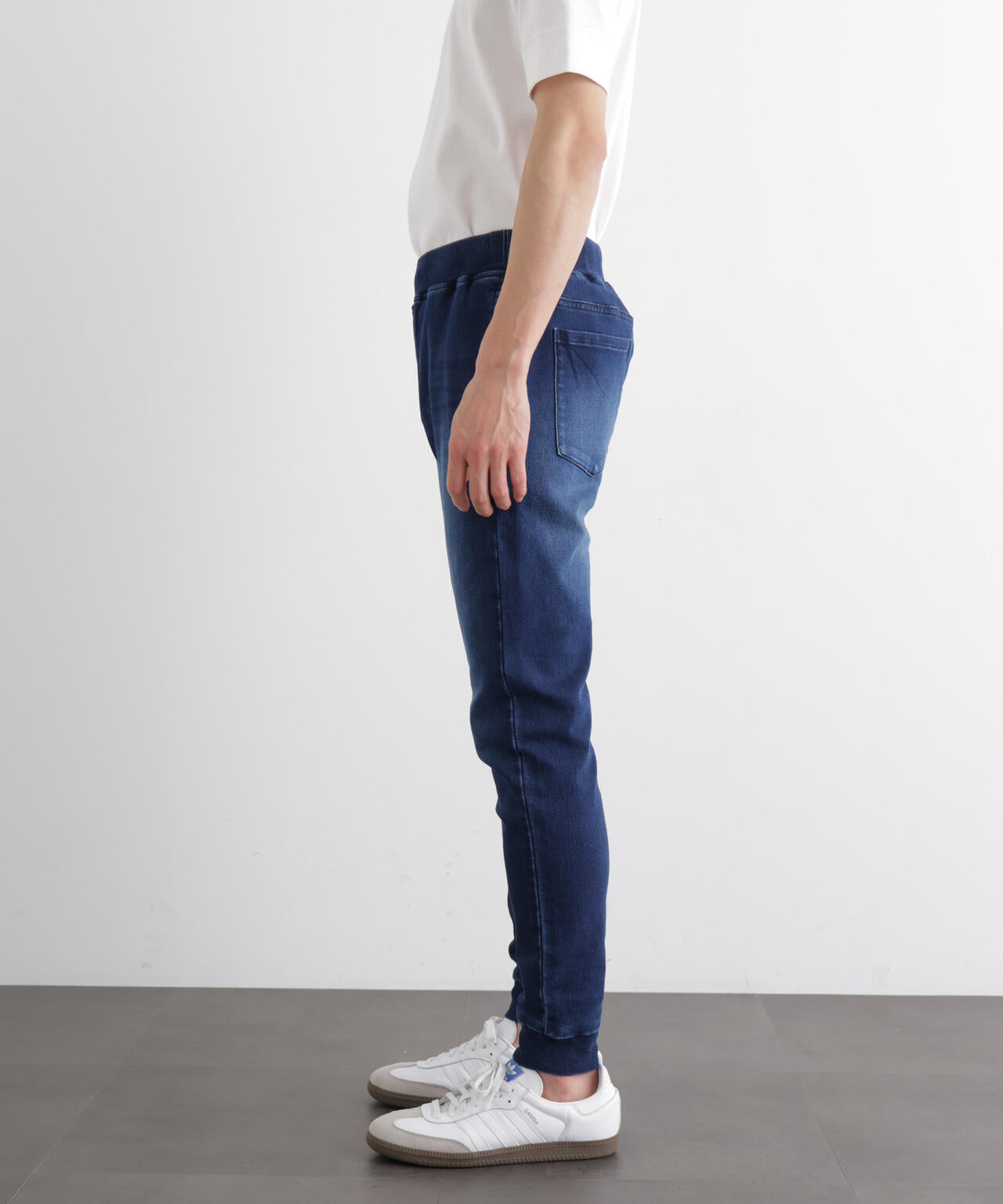｢Meaningful Continuity｣ ストレッチデニムジョガーパンツ