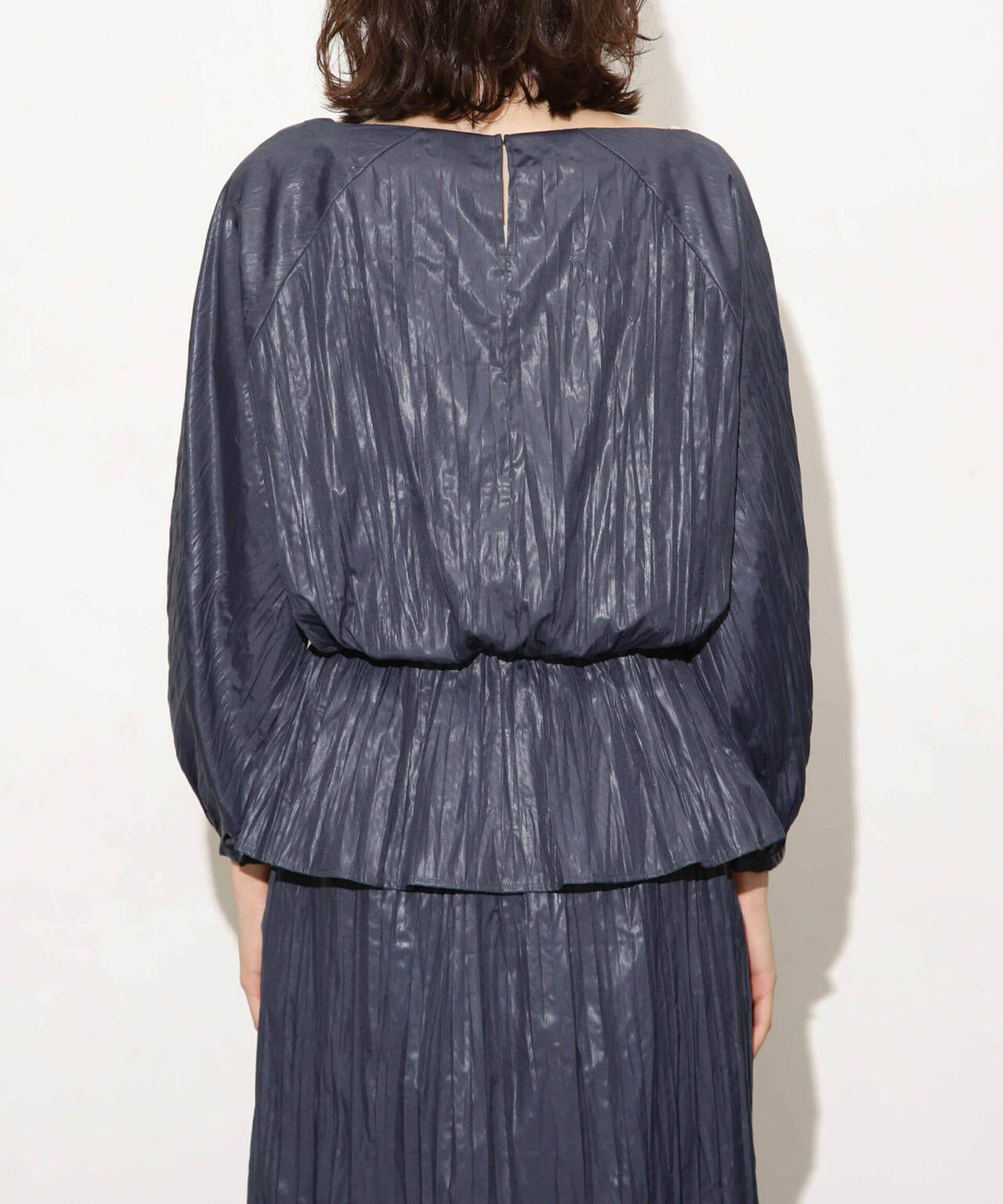 チンツサテンプリーツブラウス（セットアップ可）