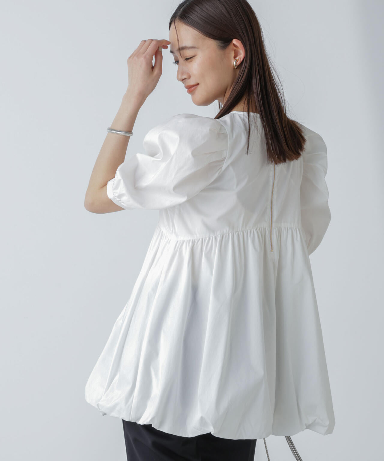 「星玲奈×NANO universe」タックスリーブバルーンブラウス
