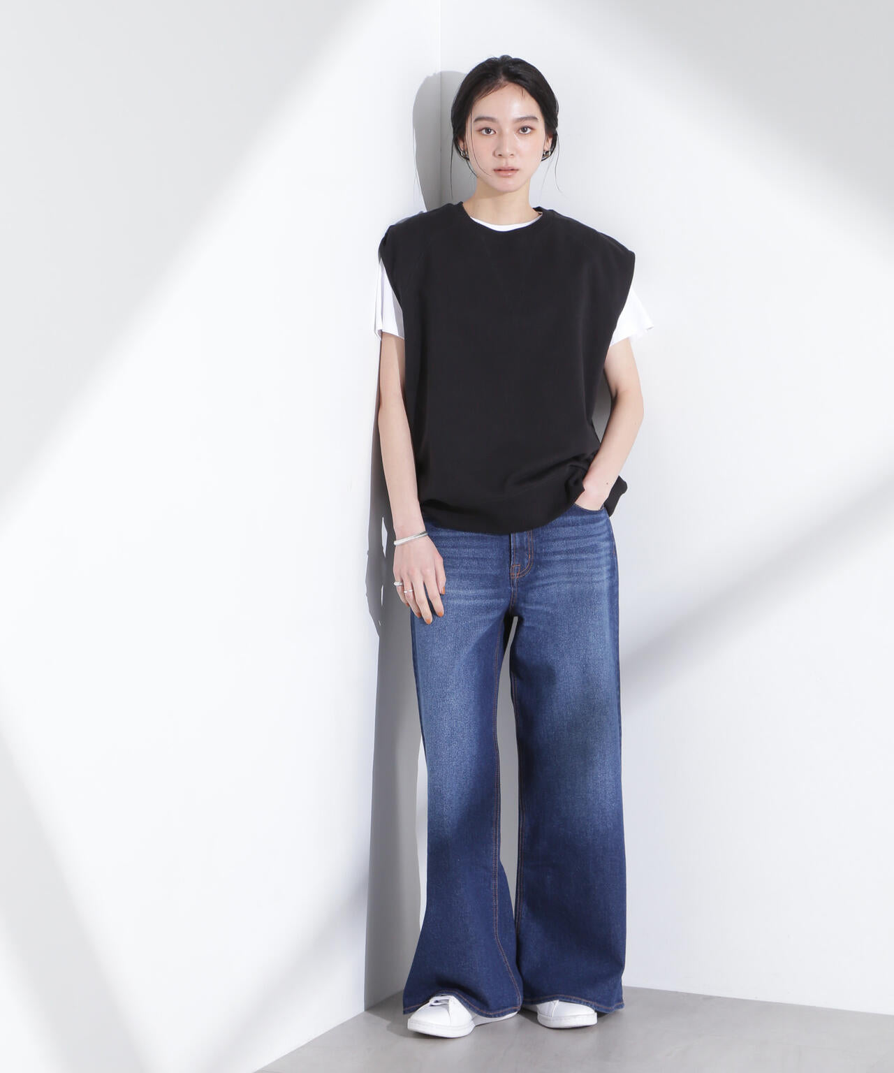「MC」”TIMELESS　WARDROBE”ワイドフィットデニム