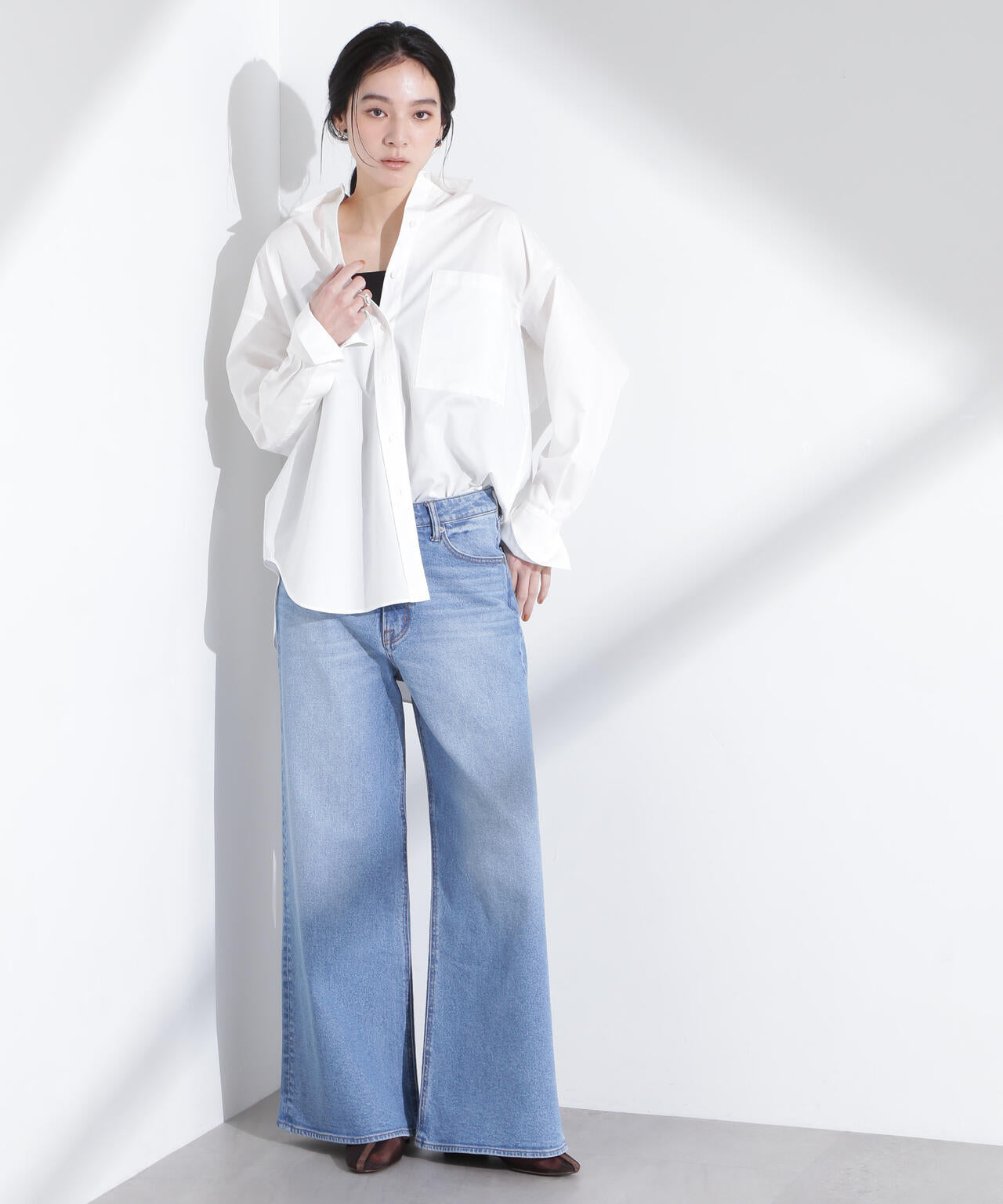 「MC」”TIMELESS　WARDROBE”ワイドフィットデニム