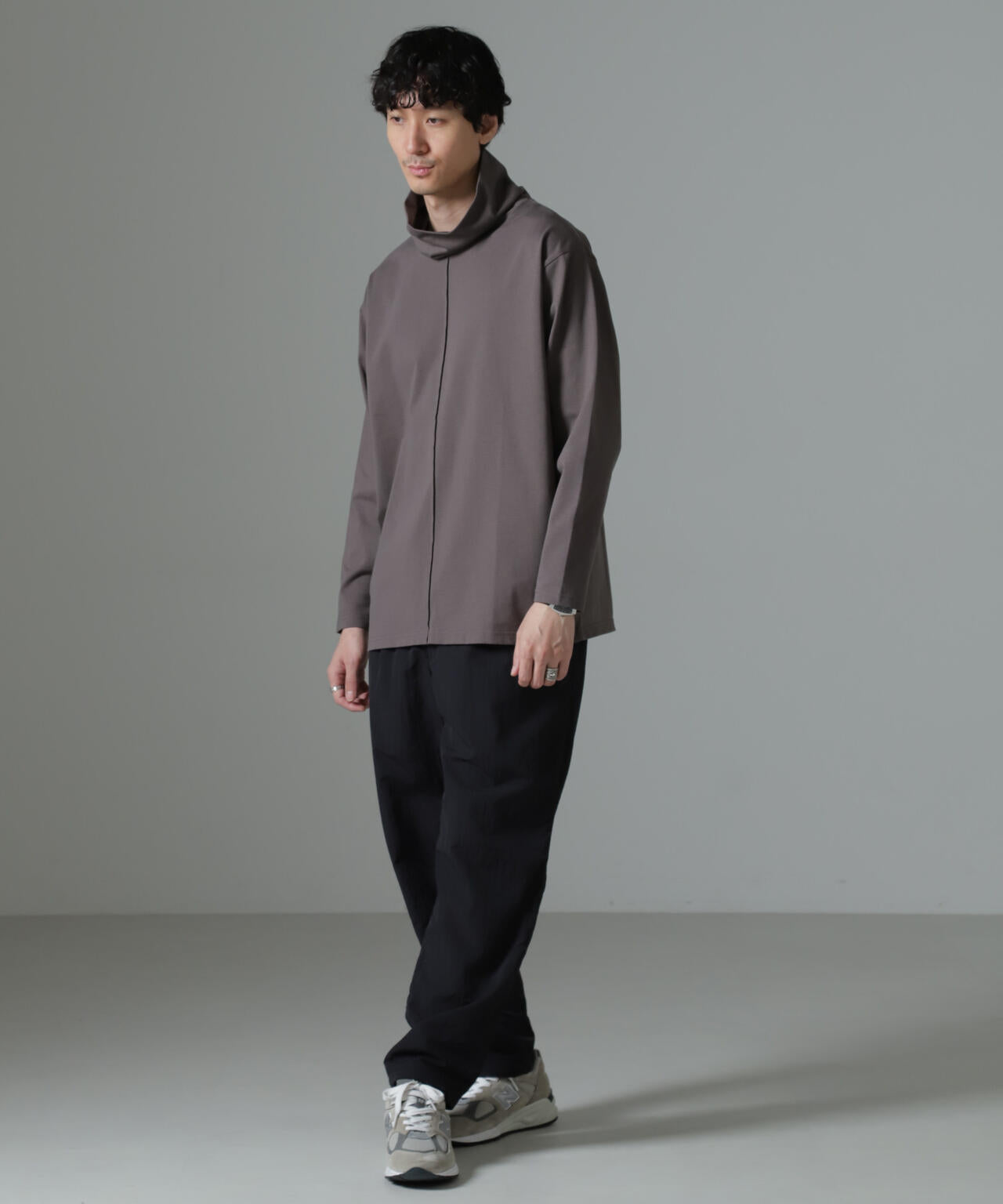 WEB限定/ボリュームハイネックプルオーバー 長袖