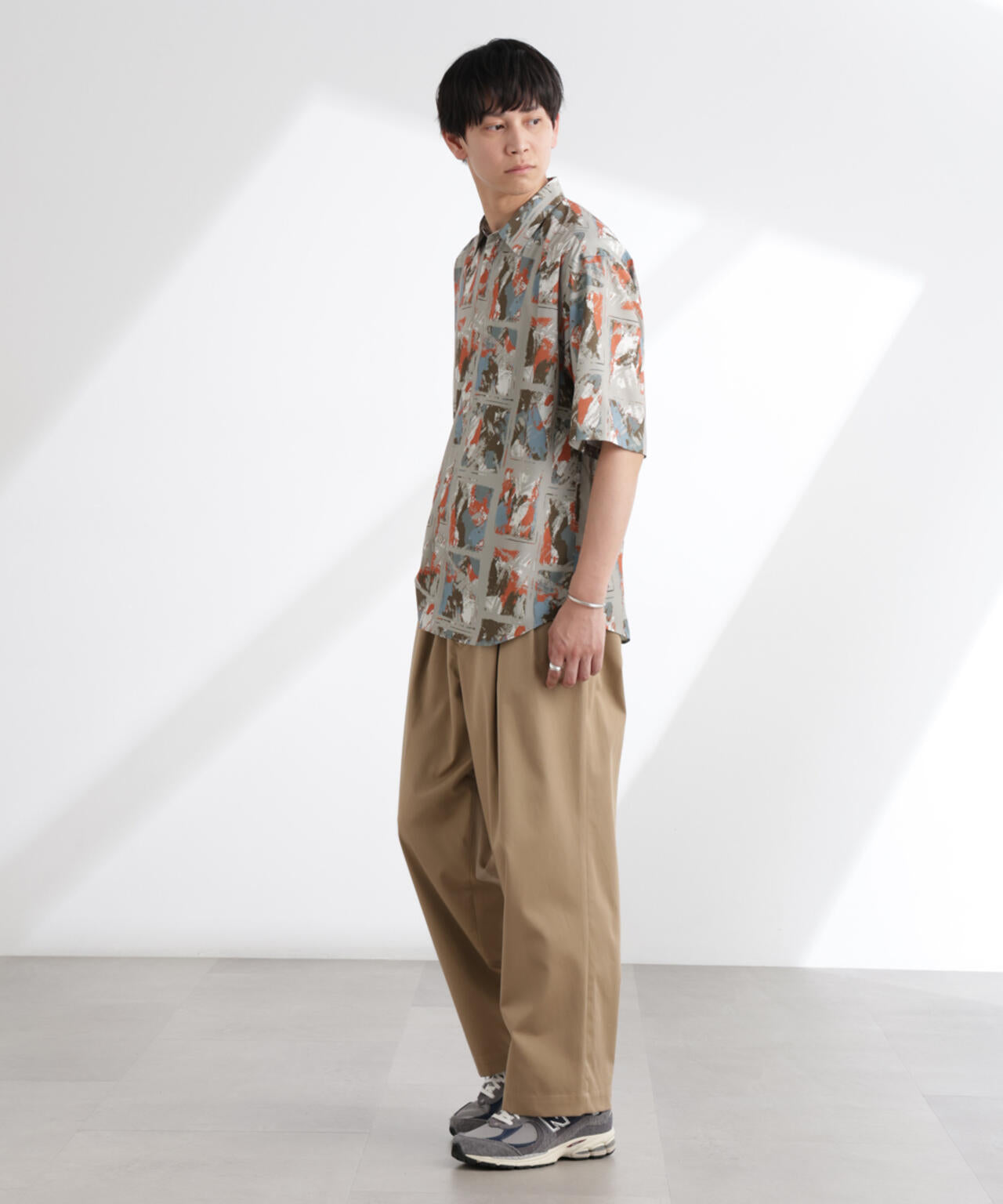 アート柄シャツ 半袖