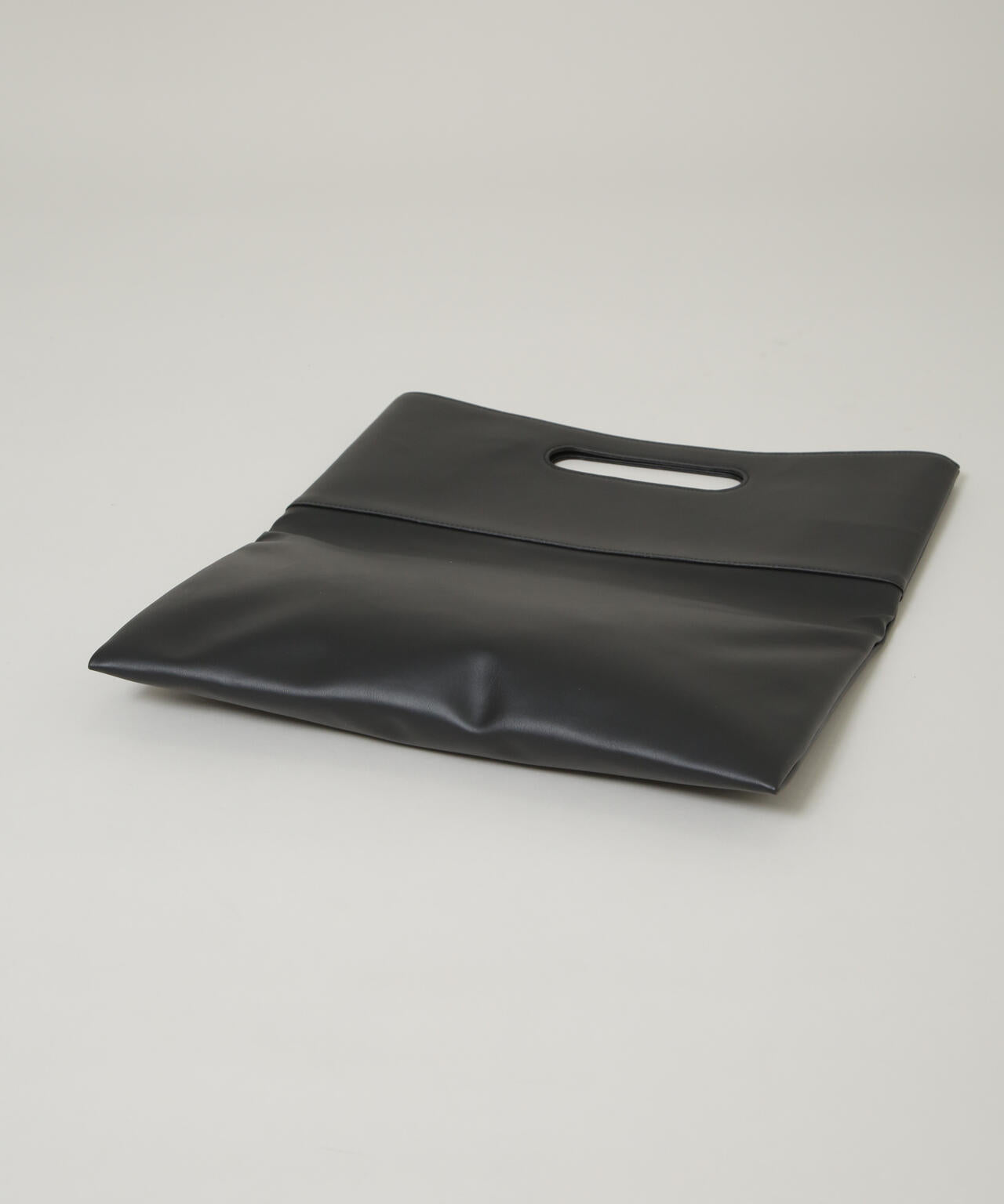 WEB限定/シンセティックレザー2WAYクラッチバッグ