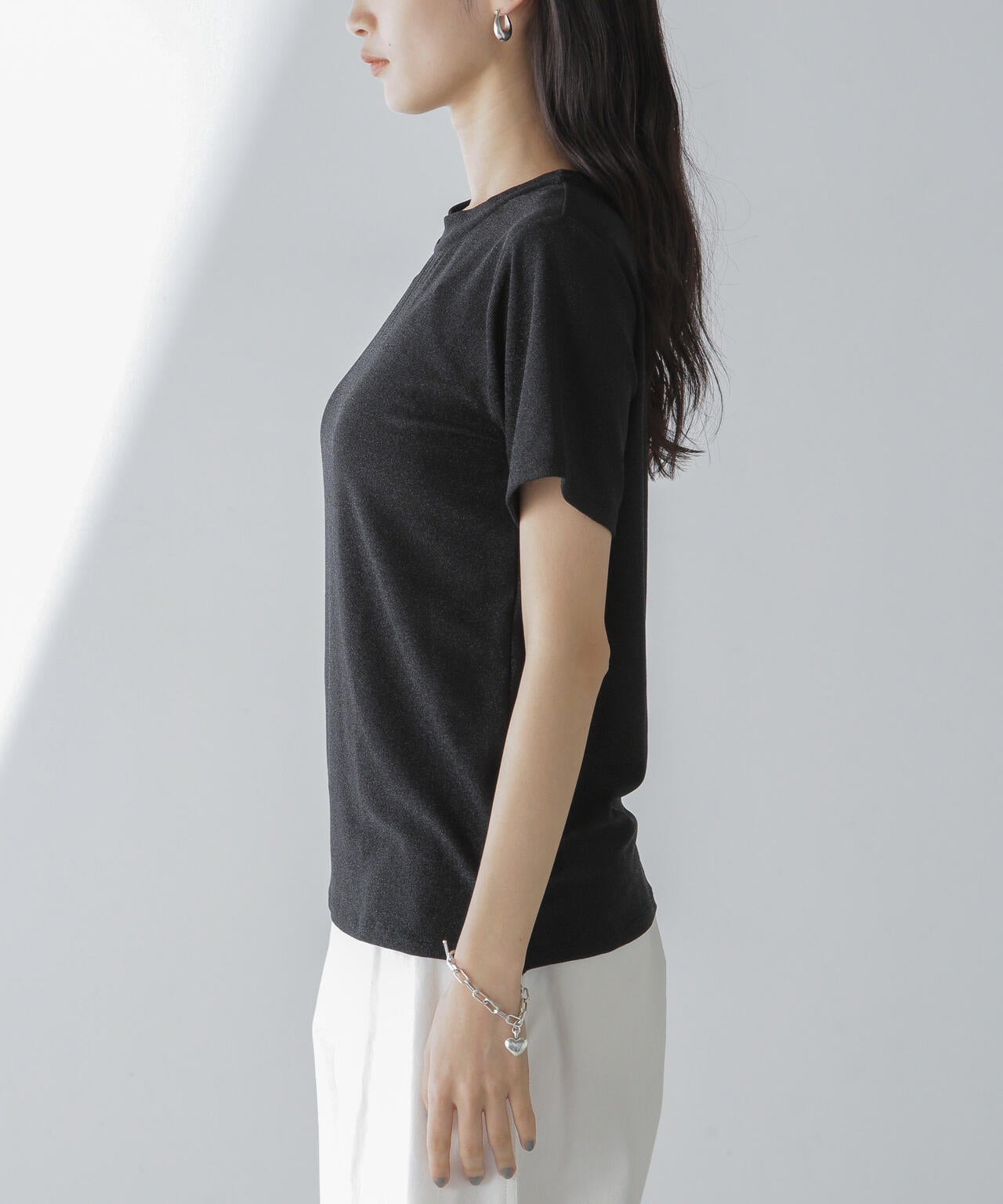 ラメカットクルーネックTシャツ