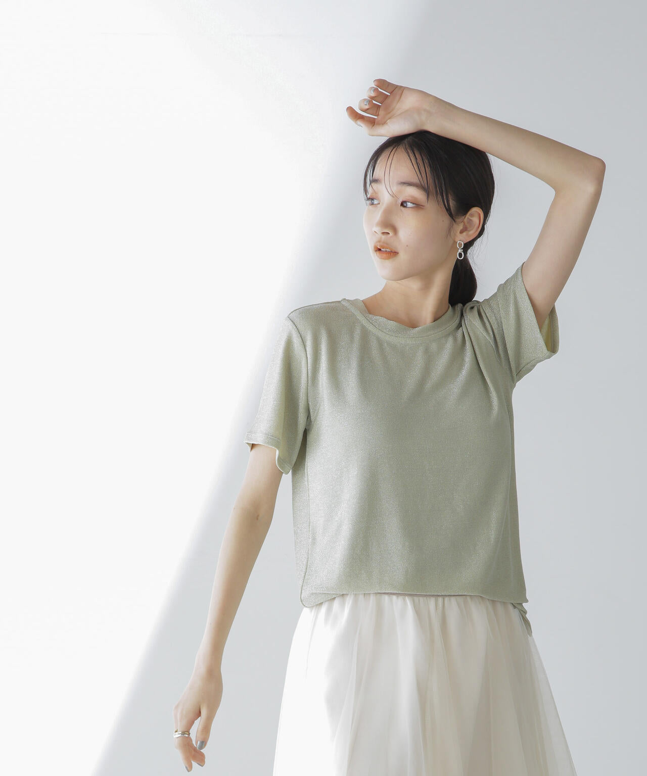 ラメカットクルーネックTシャツ