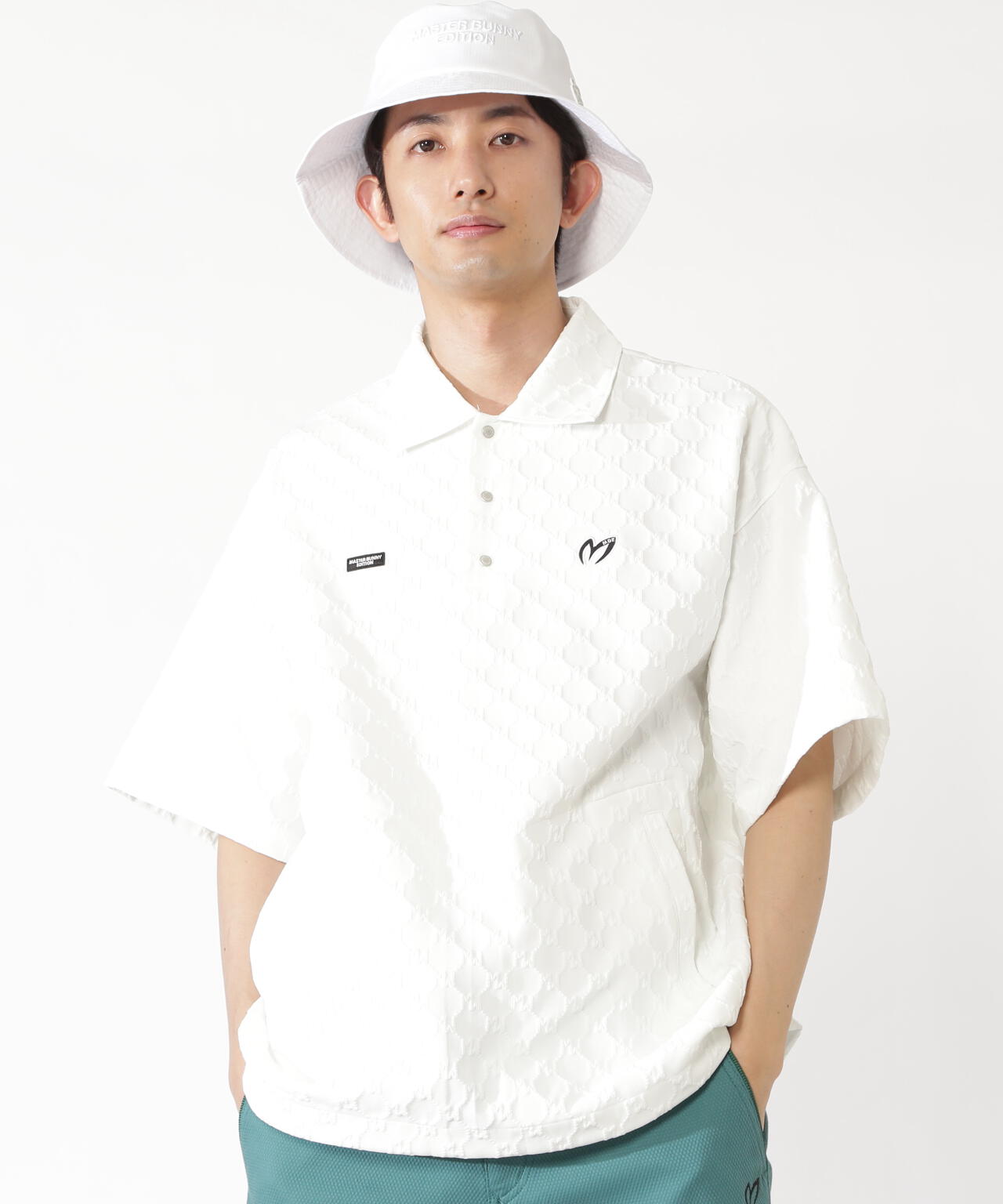 H:182cm/C:93/W:77/H:91 着用サイズ：5