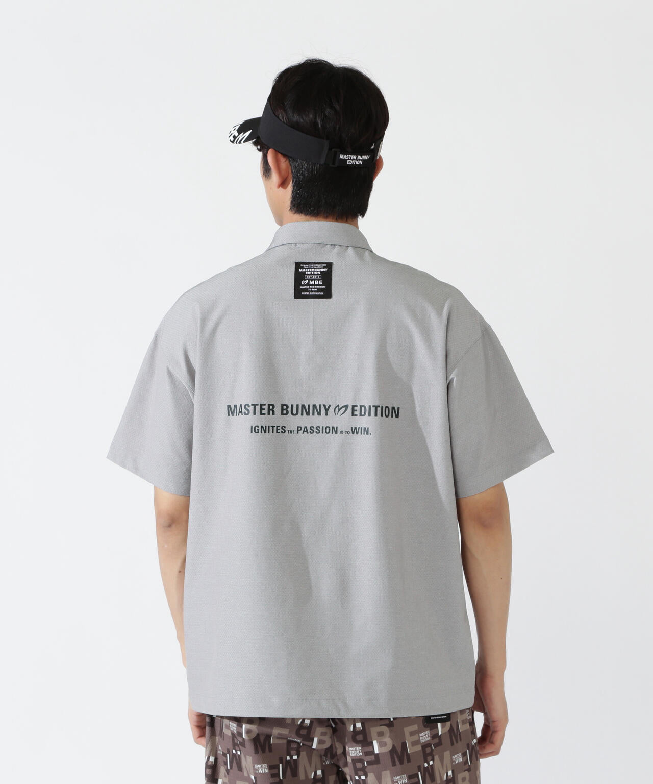 H:182cm/C:93/W:77/H:91 着用サイズ：5